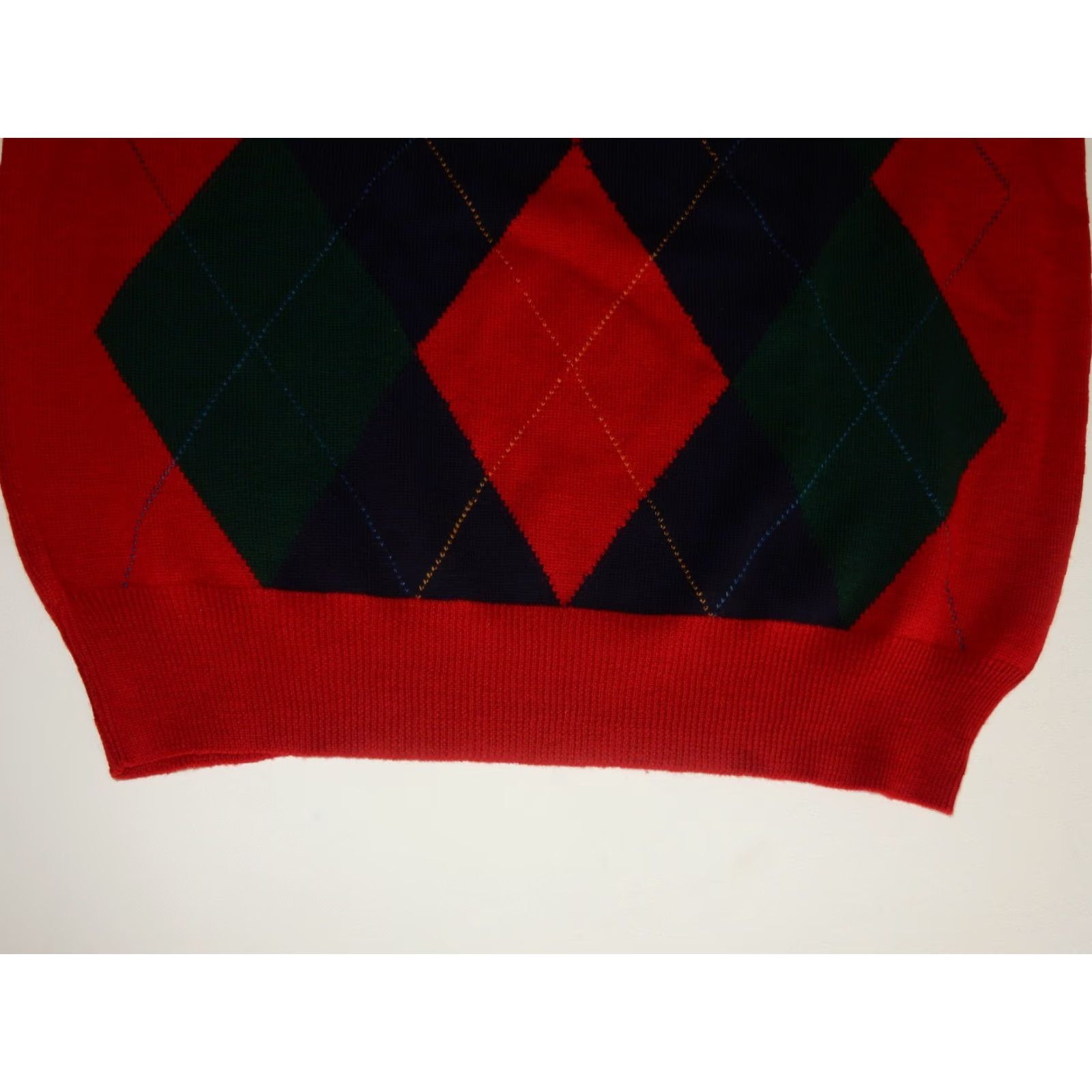 Vintage VINTAGE Tricots St Raphael Wool Sweater Men's XL Red Argyle 80s Pullover Size US XL / EU 56 / 4 - 2 Thumbnail