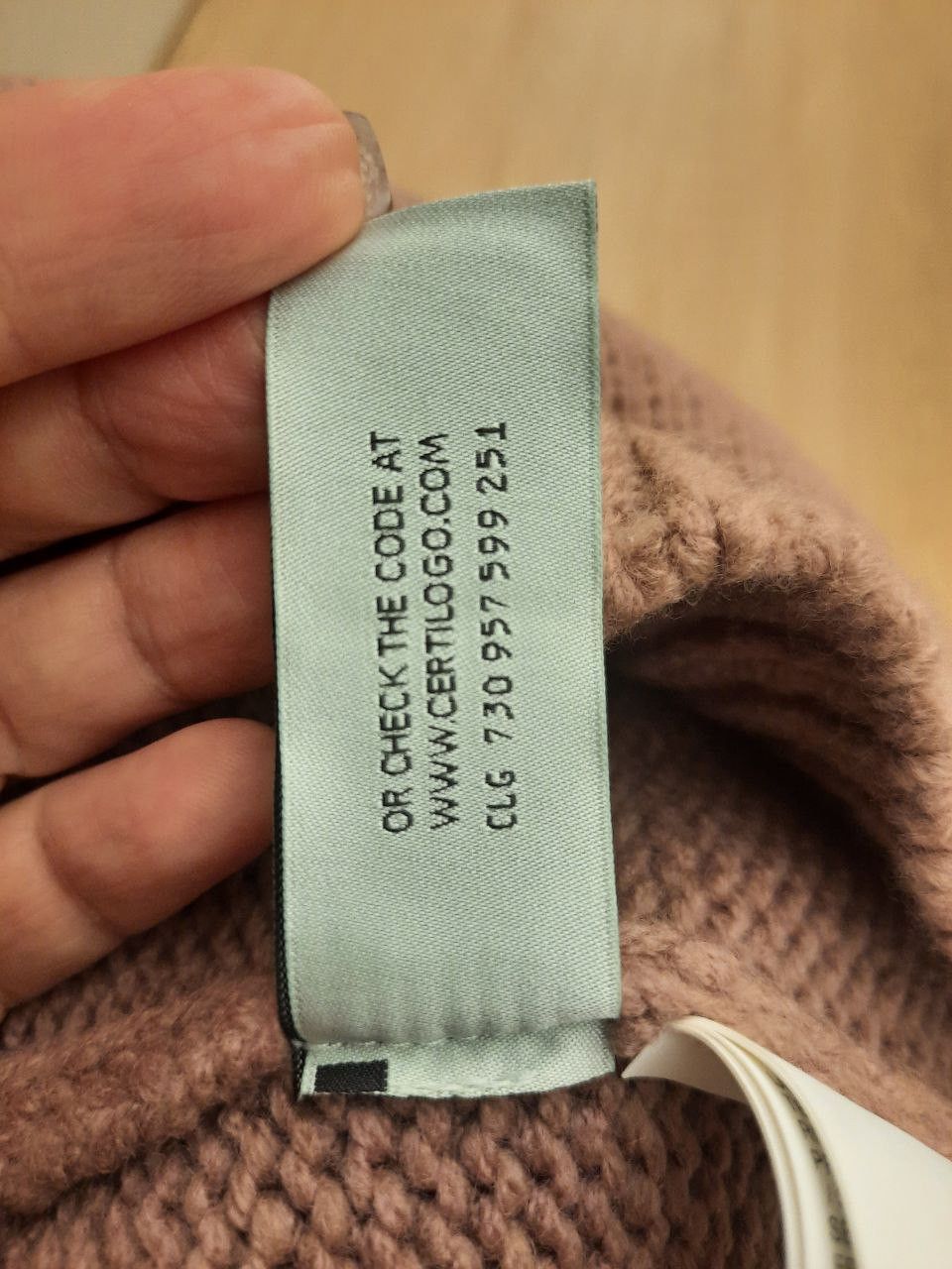 Off-White FW20 AW20 Embroidered Intarsia Sweater Size US S / EU 44-46 / 1 - 5 Thumbnail