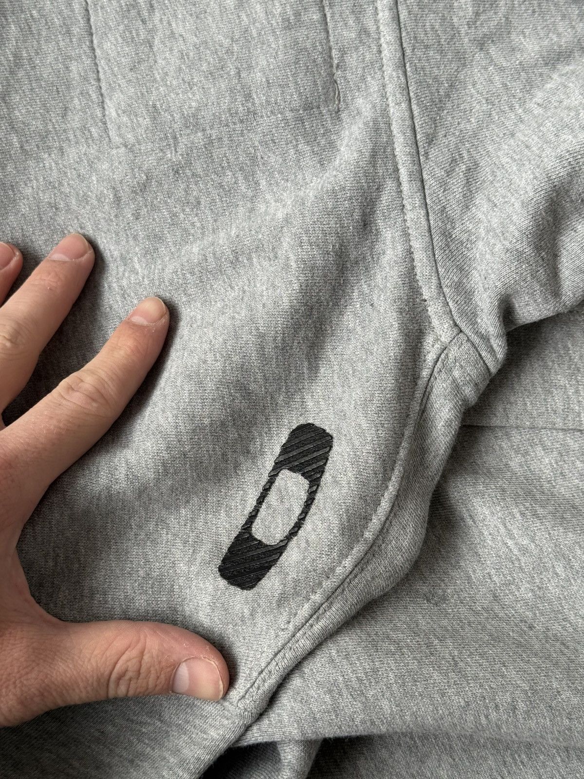 Oakley × Streetwear × Vintage Vintage Oakley big logo hoodie Size US M / EU 48-50 / 2 - 10 Thumbnail