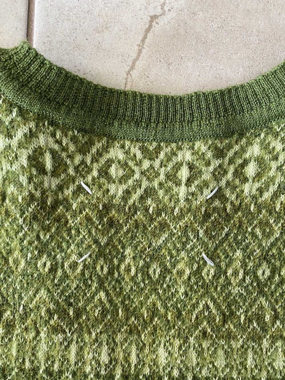 Maison Margiela o1tko10526 Distressed Jacquard Knit Vest in Khaki Size XS / US 0-2 / IT 36-38 - 6 Thumbnail