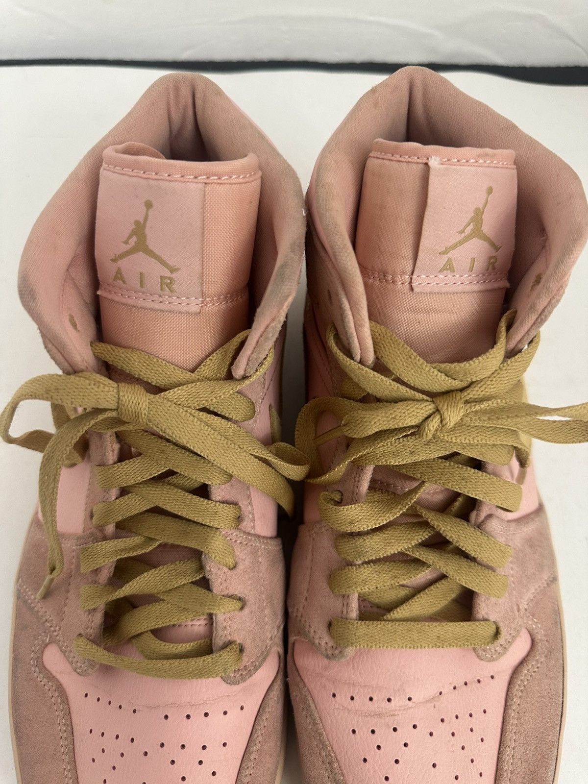 Nike Nike Air Jordan 1 Mid 'Coral Gold' 852542-600 Size US 11 / EU 44 - 5 Thumbnail