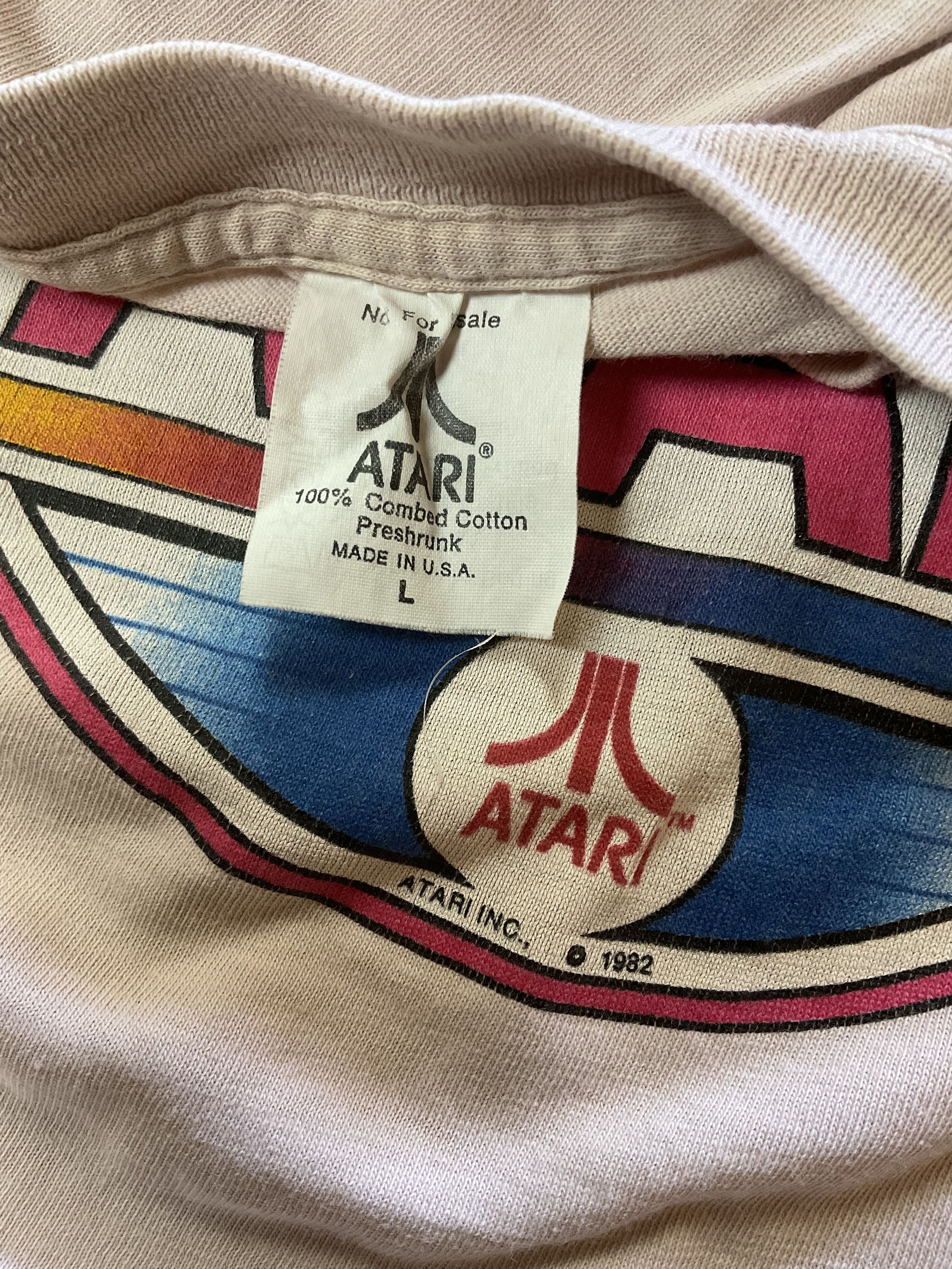 Japanese Brand Vintage 1982 Atari Video Games T-Shirt Fits Medium Size US M / EU 48-50 / 2 - 4 Thumbnail