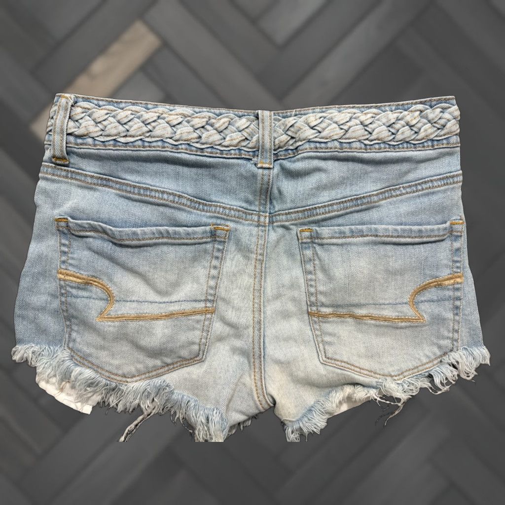 American Eagle Outfitters VINTAGE American Eagle Shorties Women's 2 Light Blue Booty Braided Waist Hi Rise Casual Denim 2010s Womens Shorts Size US 4.5 / IT 34.5 - 1 Thumbnail