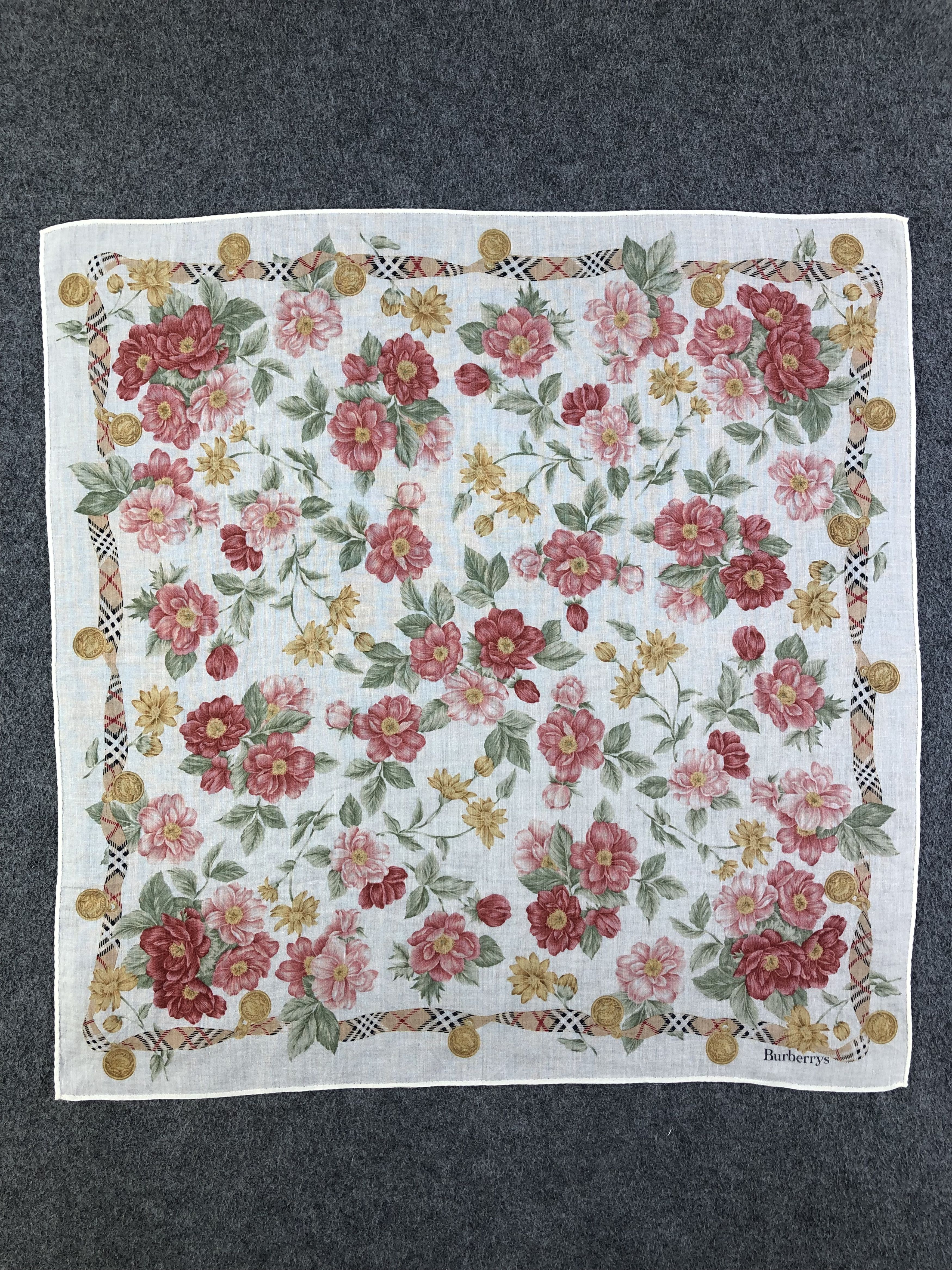 Burberry Burberrys Handkerchief / Bandana / Neckerchief Size ONE SIZE - 3 Thumbnail