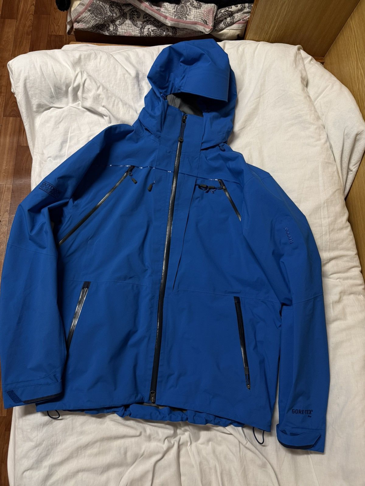 Outdoor Research Ski jacket outdoor research Size US L / EU 52-54 / 3 - 1 Thumbnail