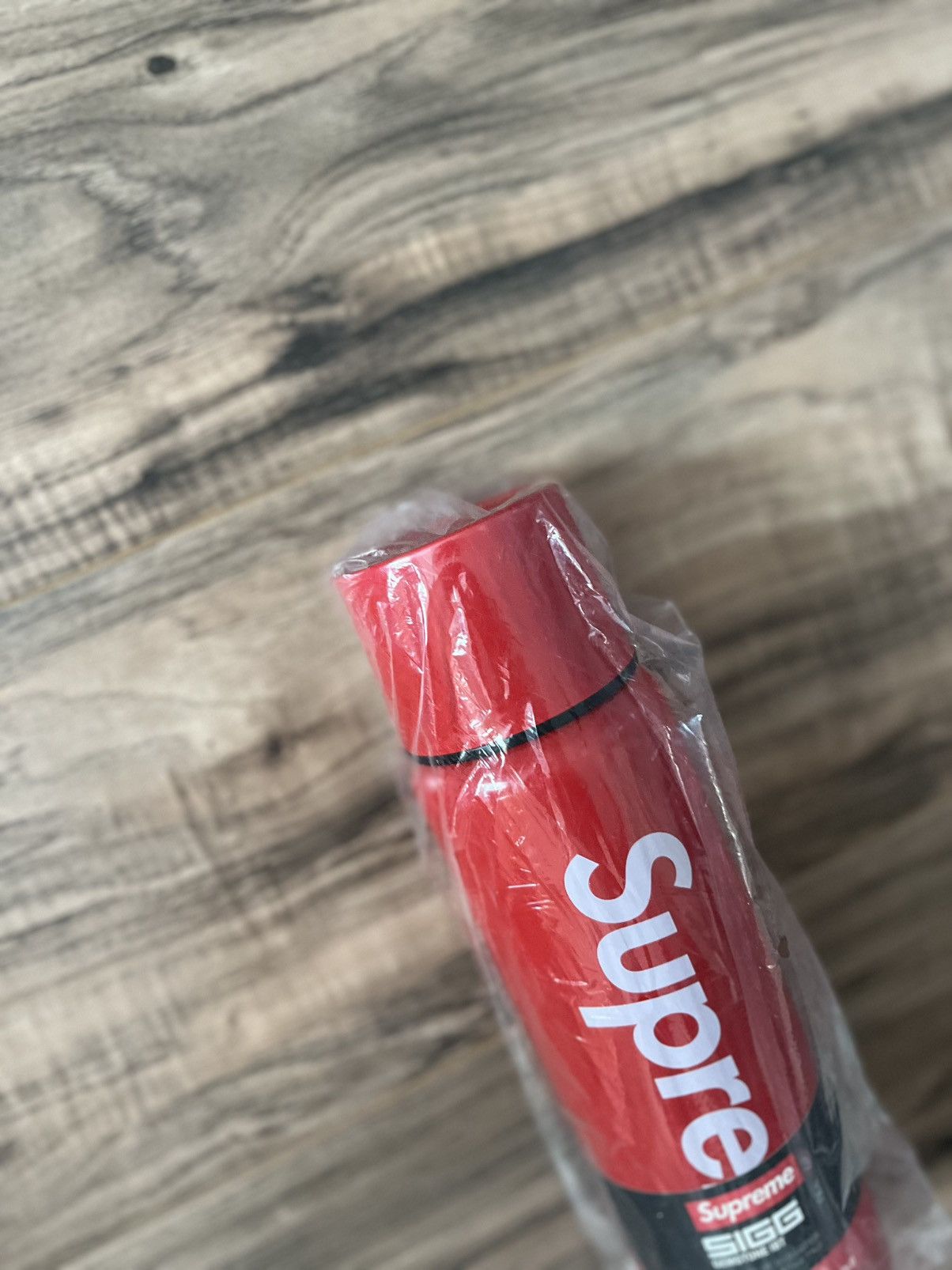 Supreme Supreme SIGG Vacuum Insulated 0.75L Bottle Size ONE SIZE - 2 Thumbnail