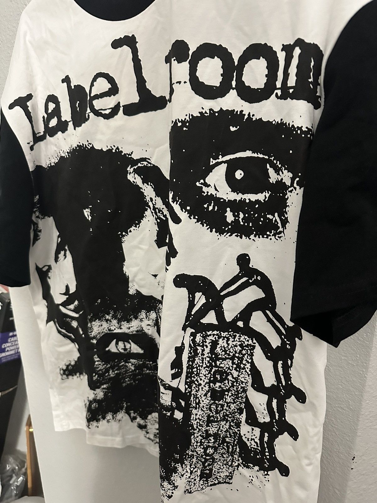 Other PROJECTISR Abstract Graphics Logo Y2K Emo/Grunge T-Shirt Size US L / EU 52-54 / 3 - 5 Thumbnail