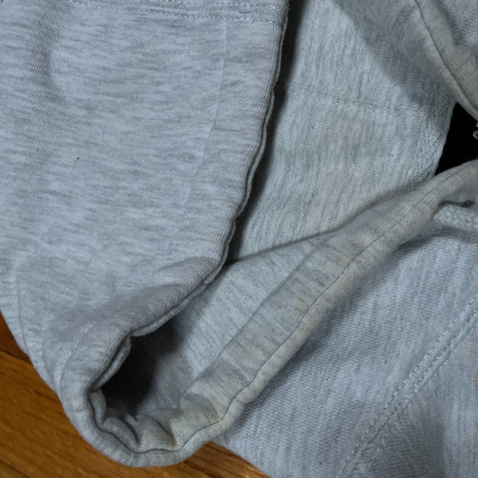 Obey Obey Hoodie Skater Raised Logo Heather Gray Y2K Medium Size US M / EU 48-50 / 2 - 8 Thumbnail
