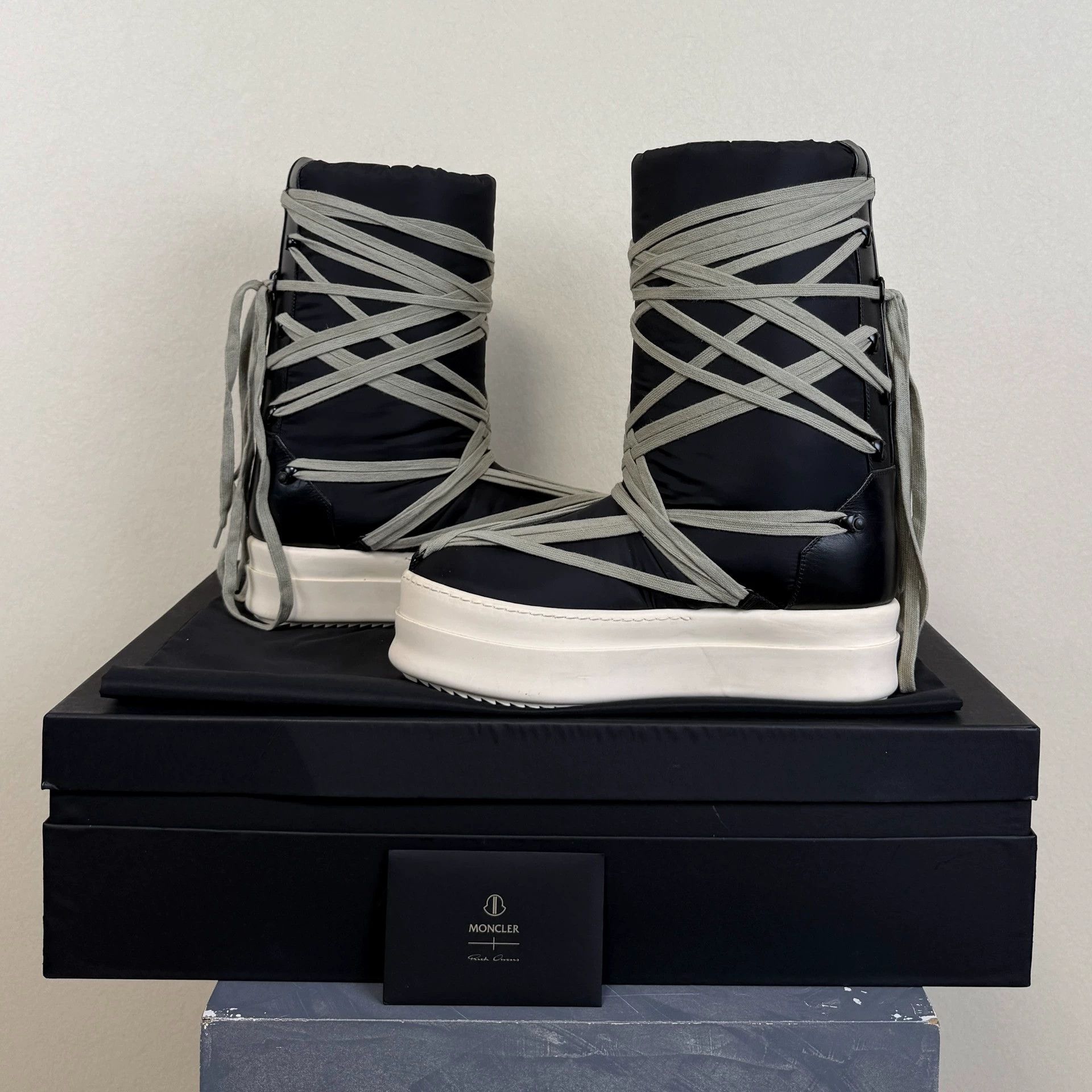 RICK OWENS x MONCLER Snow boots