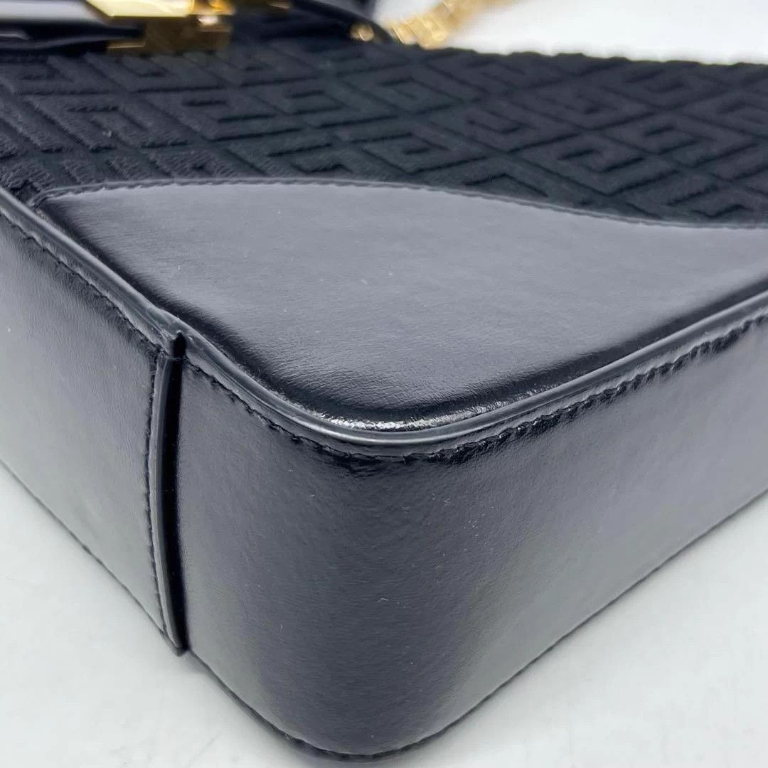 Givenchy Product Name: Givenchy Scissors Bag Brand Size ONE SIZE - 3 Thumbnail