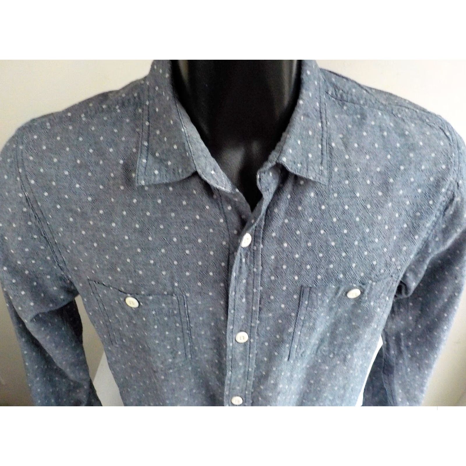 Vintage MODERN AMUSEMENT LS Denim Shirt Blue SZ M Cotton Button-Up Shirts 2 Buttoned Chest Pockets Mens Size US M / EU 48-50 / 2 - 2 Thumbnail