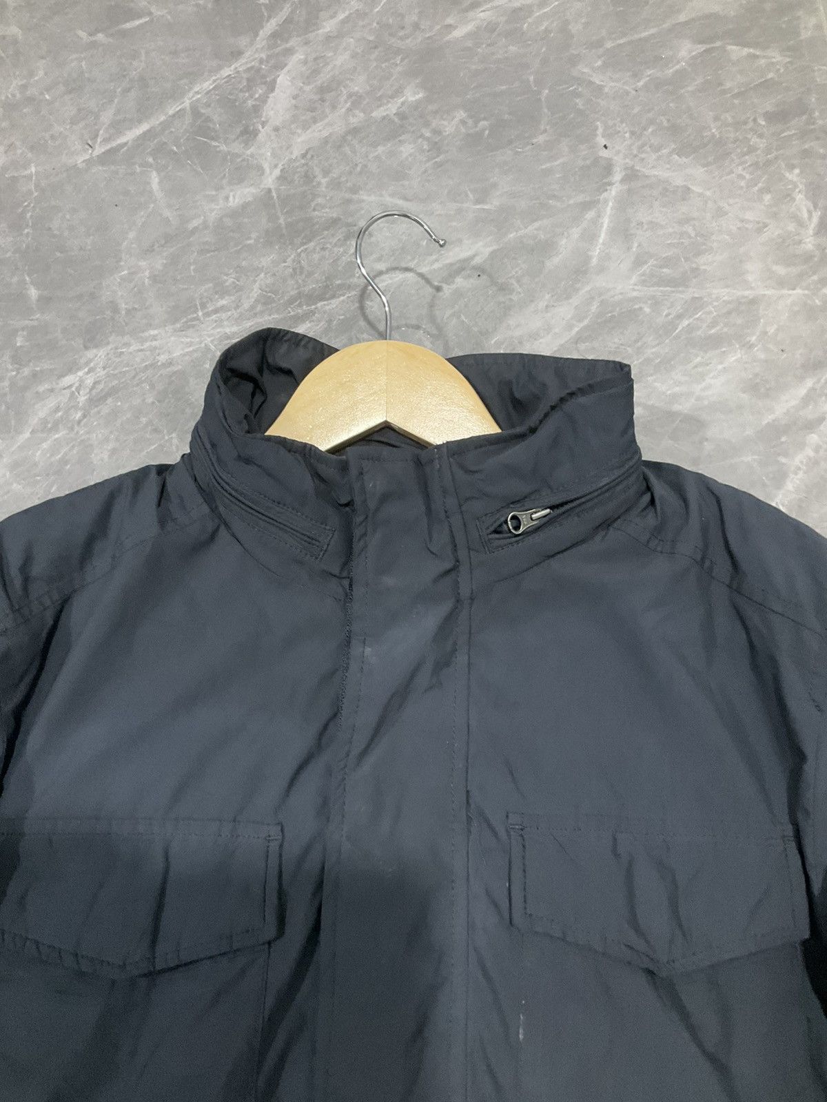 Uniqlo Uniqlo Soft Fabric Fleece Jacket with Hoodie Size Medium Size US M / EU 48-50 / 2 - 6 Thumbnail