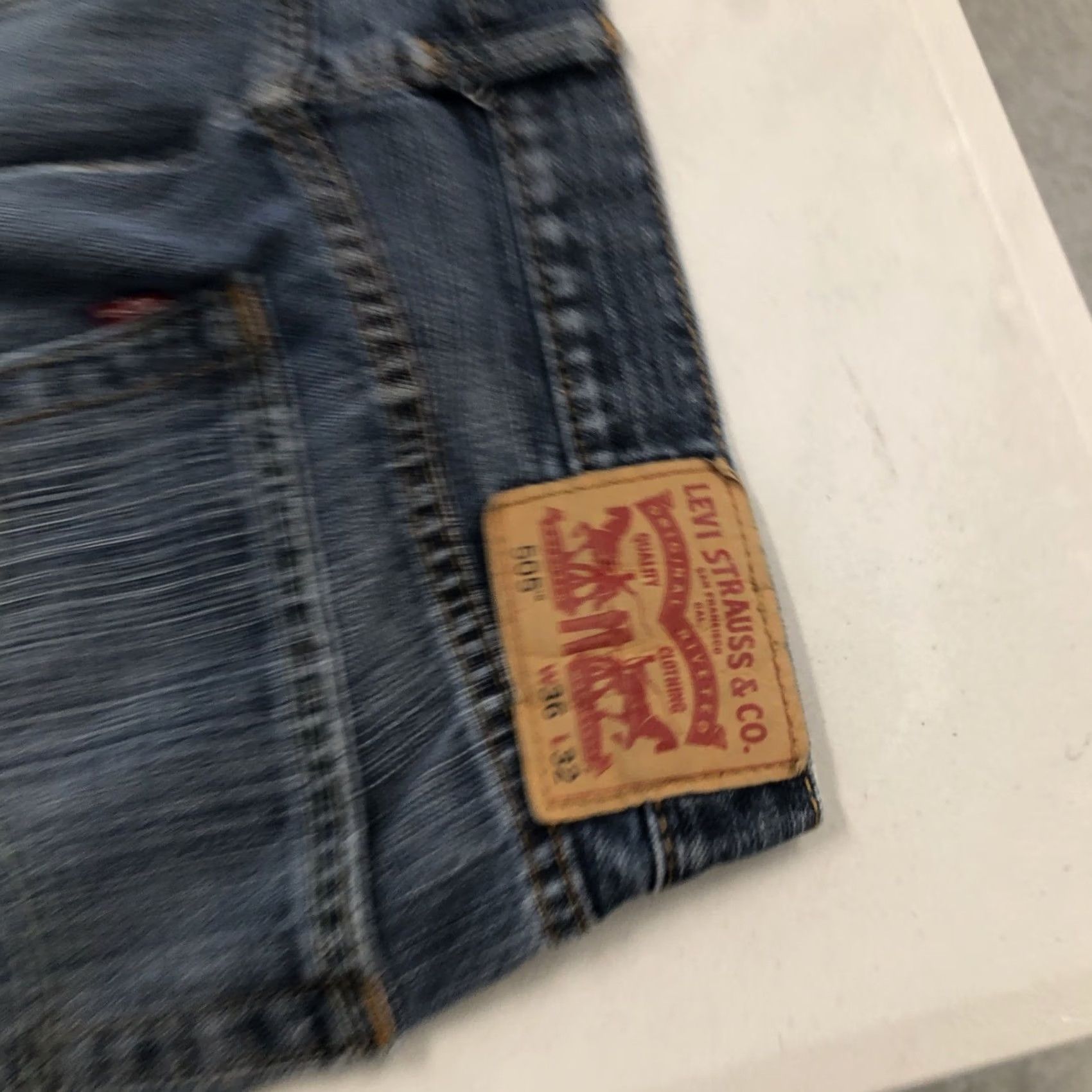Levi's Levi's 505 Jeans Mens 36x31 Regular Straight Blue Denim Logo 5-Pocket Mid Rise Reg Fit United States 36 Mens Jeans Size US 36 / EU 52 - 7 Thumbnail