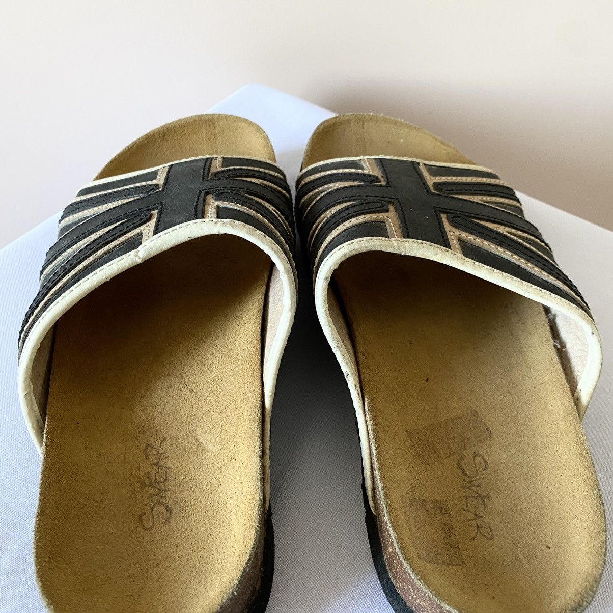 SWEAR London RARE SWEAR London British Flag Vintage Slides Flats Shoes Size US 8.5 / IT 38.5 - 6 Thumbnail