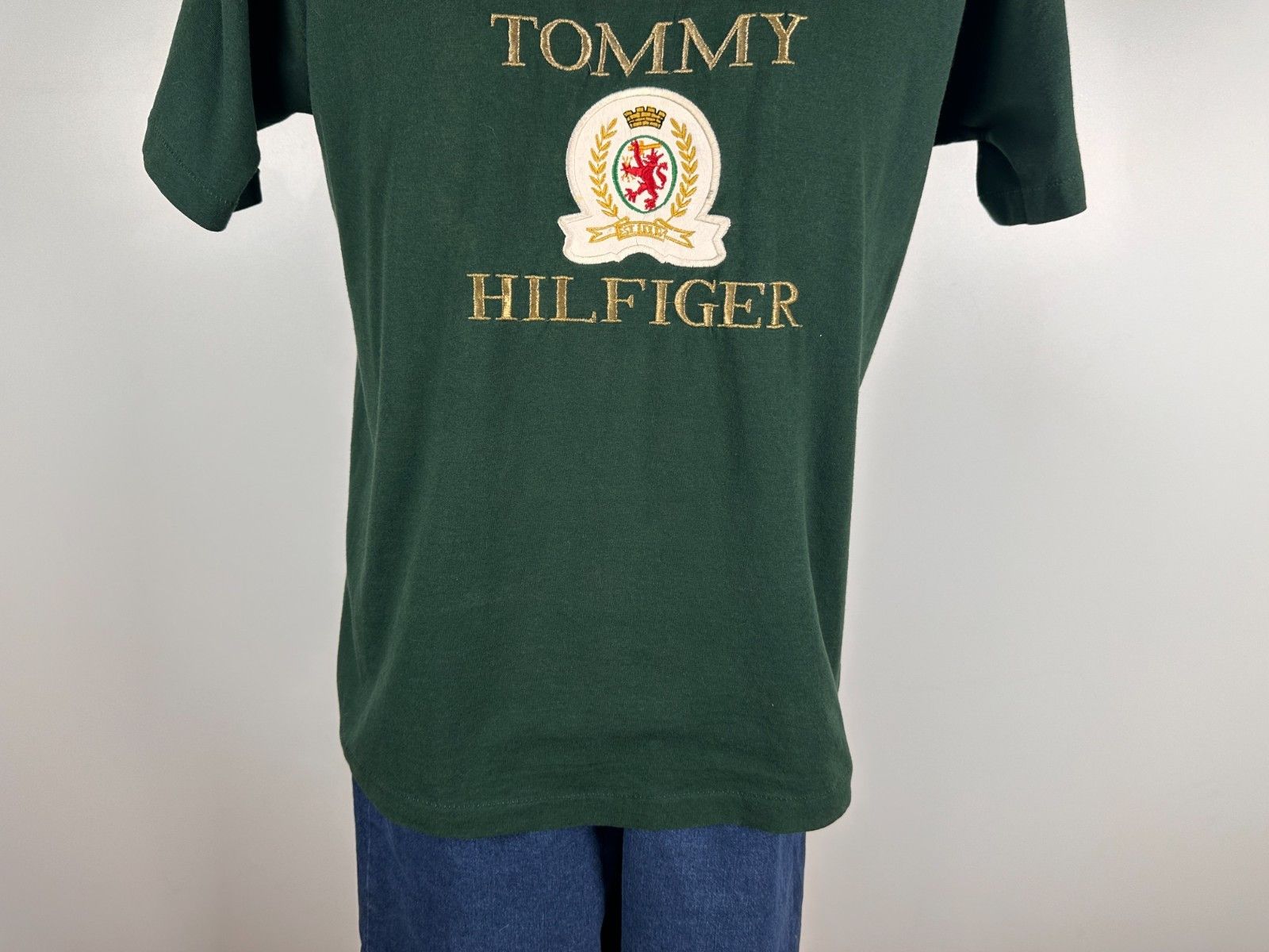 Tommy Hilfiger Vintage 80s Tommy Hilfiger T-Shirt Green Mens Size L Size US L / EU 52-54 / 3 - 4 Thumbnail