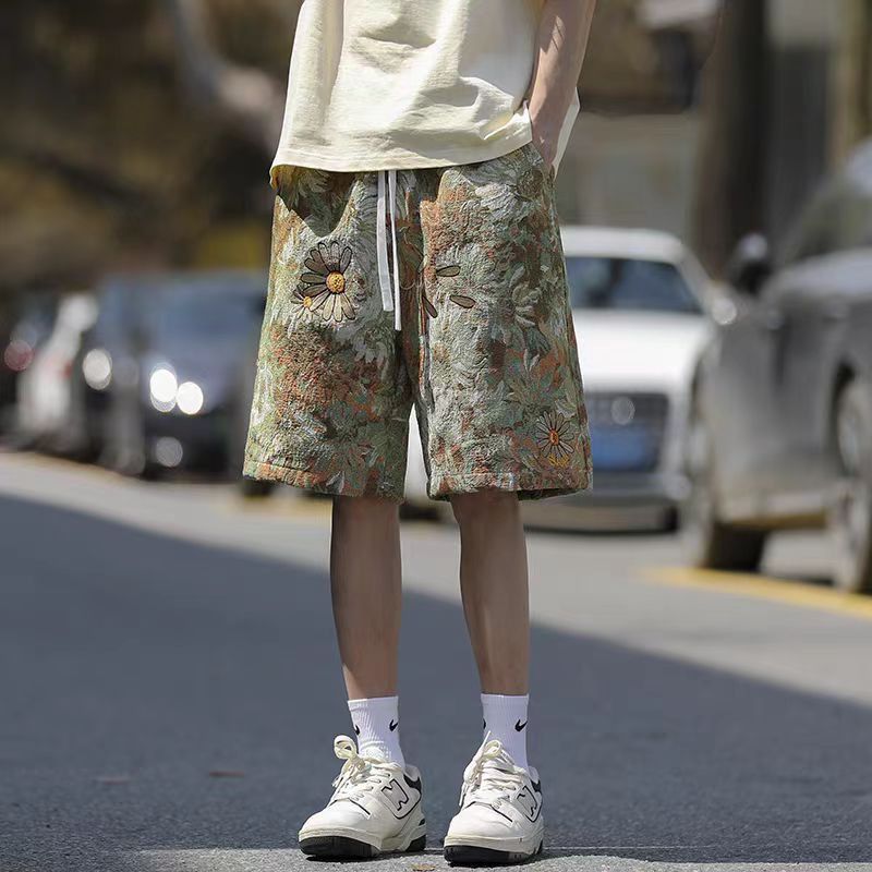 image of Vintage Colorful Daisy Niche High Street Shorts, Men's (Size 32)