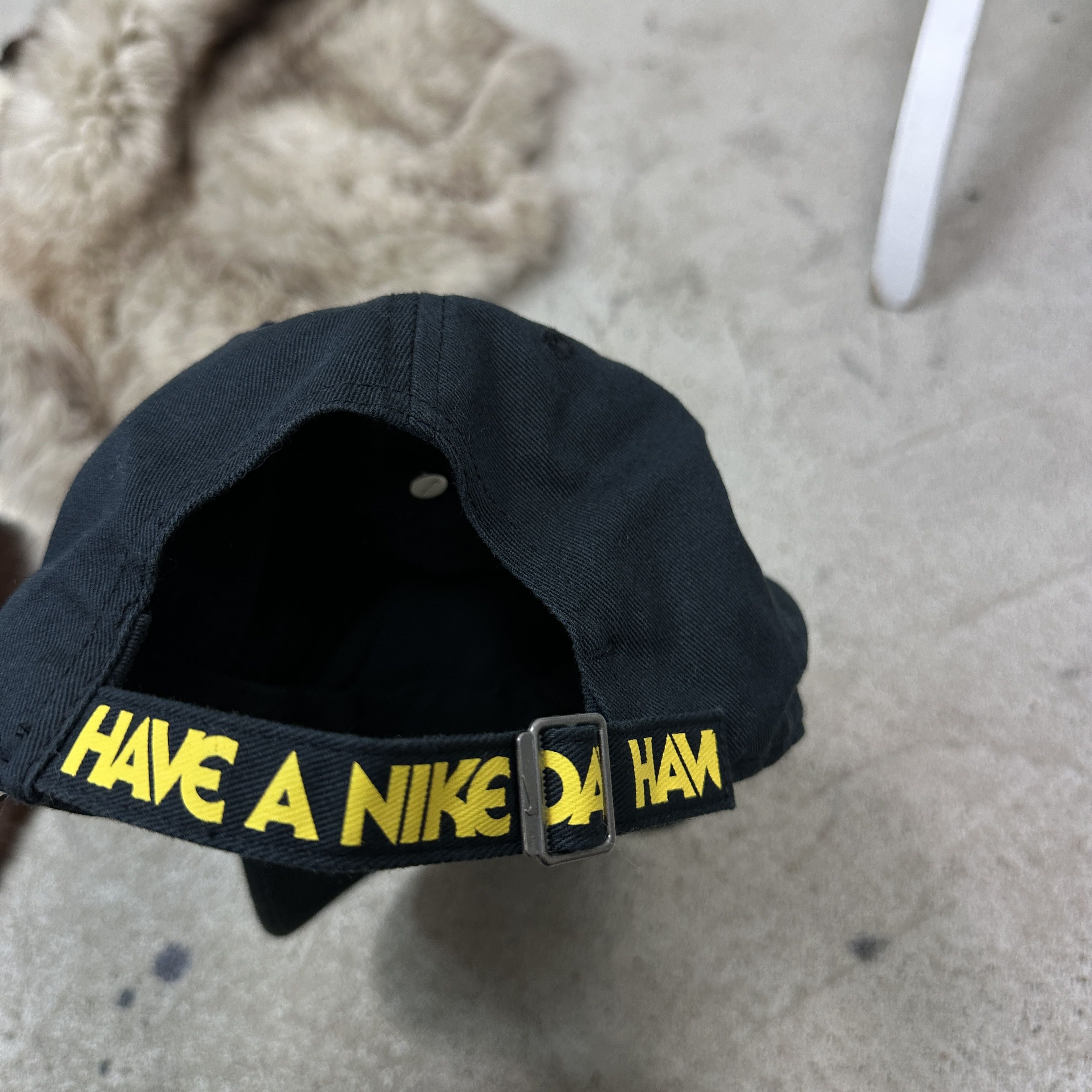 Nike Vintage Sporty Streetwear Skater Nike Smiley Face Cap Y2K Size ONE SIZE - 6 Thumbnail
