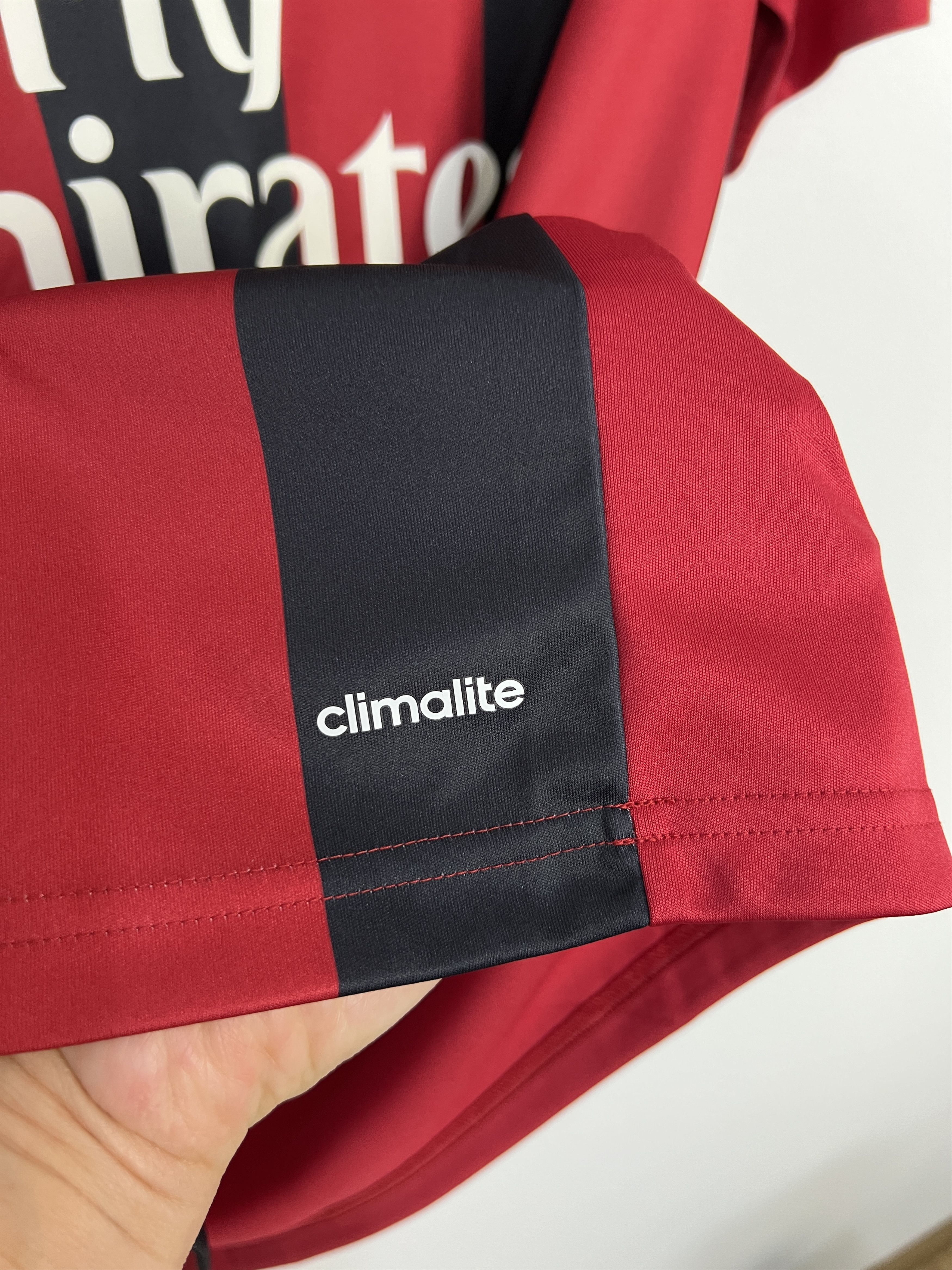 Adidas AC Milan Home football shirt 2014 Soccer Adidas Jersey Mens Size US L / EU 52-54 / 3 - 4 Thumbnail