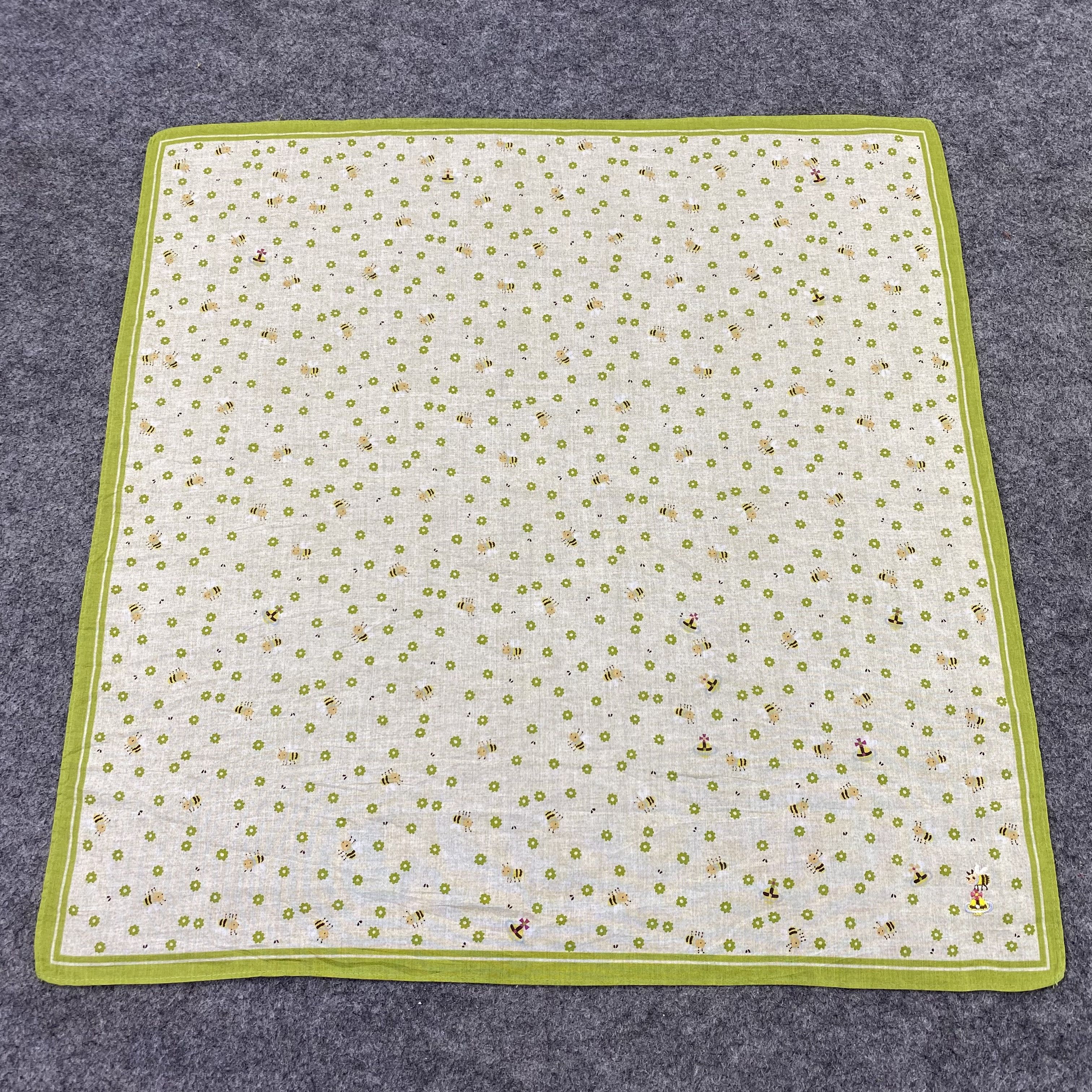 Designer Rare Bee full print handkerchief/Bandana/Neckerchief-B1452 Size ONE SIZE - 3 Thumbnail