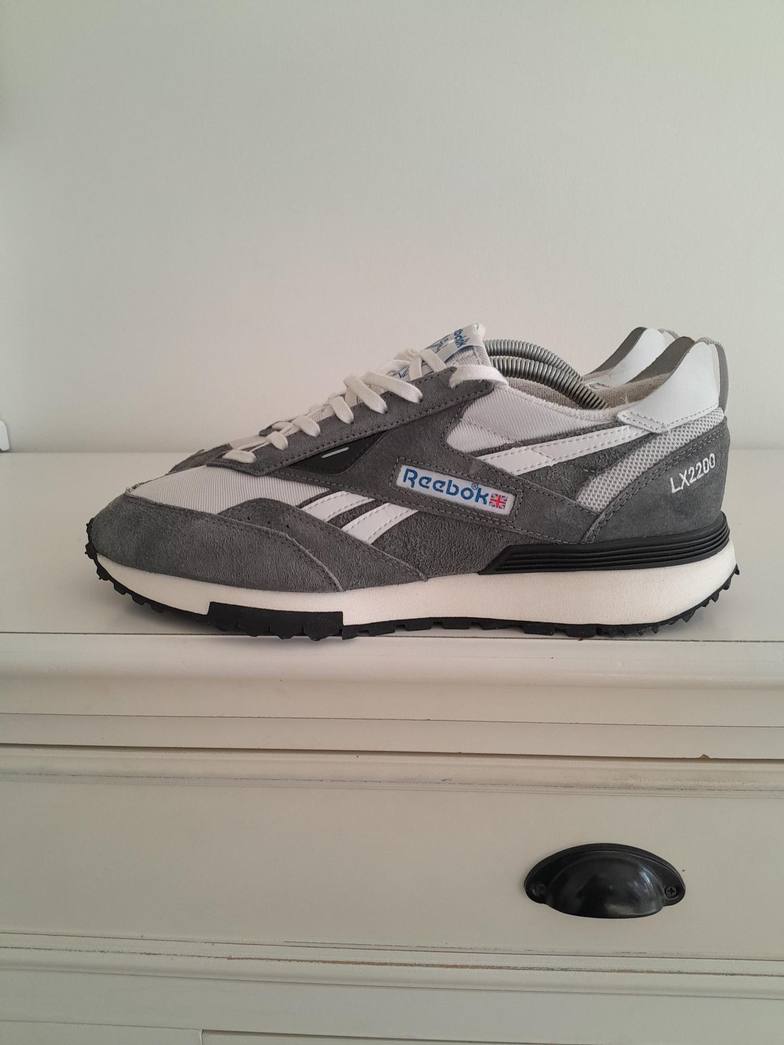 BASKETS REEBOK LX2200 GRISE