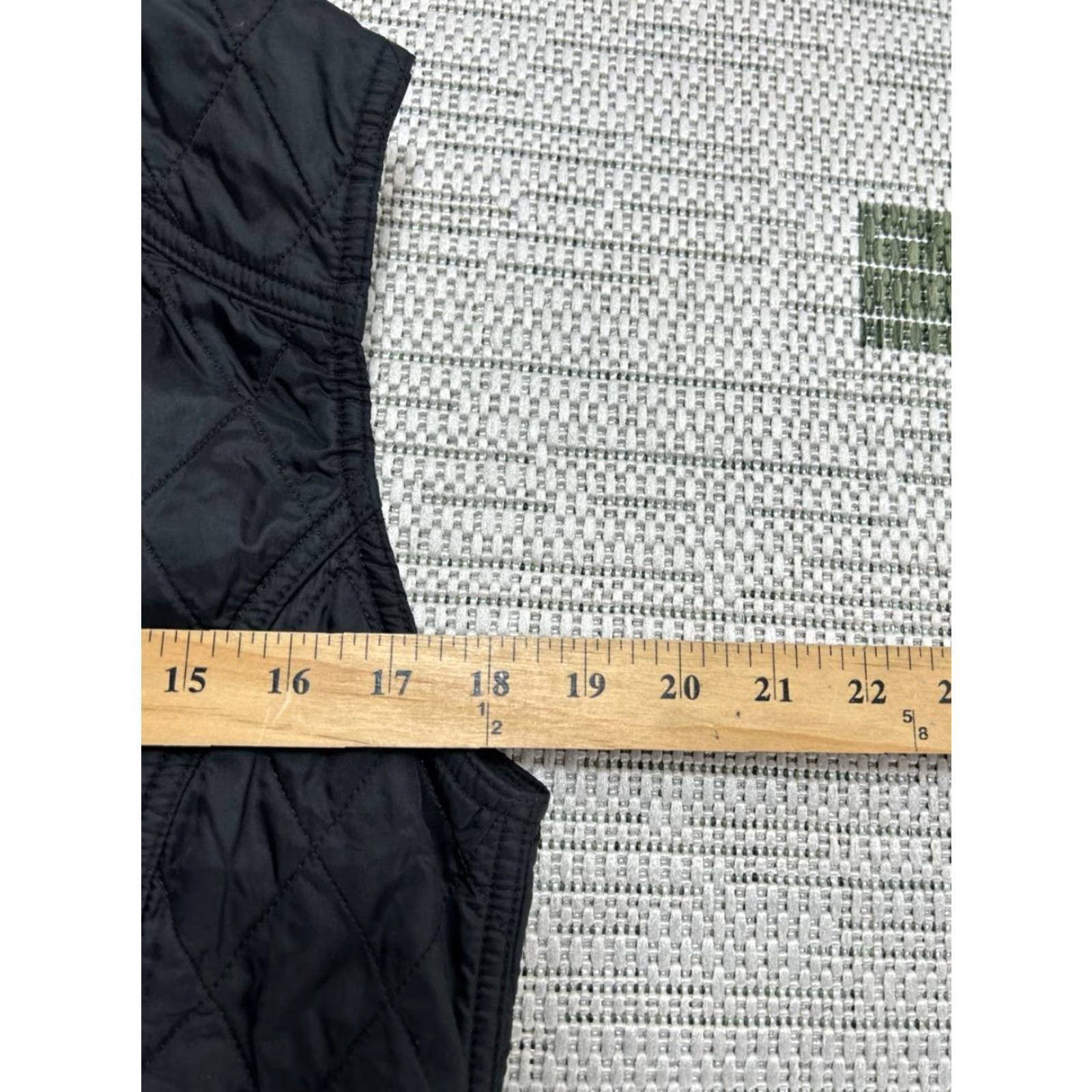 Barbour Barbour Vest Womens 6 Black Diamond Quilted Insulated Liddesdale Gilet Short Sleeveless Zip Snap Barbour Size M / US 6-8 / IT 42-44 - 7 Thumbnail