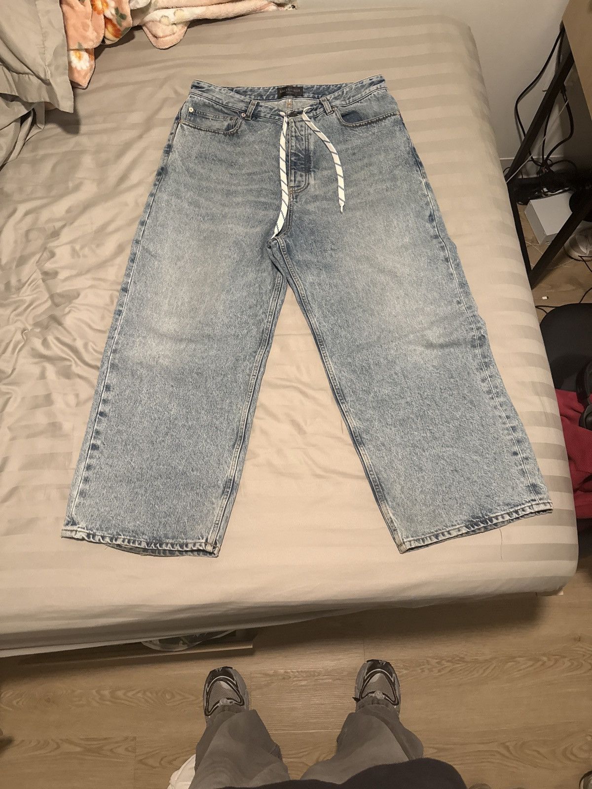 Balenciaga Baggy drawstring jeans Size US 32 / EU 48 - 1 Thumbnail