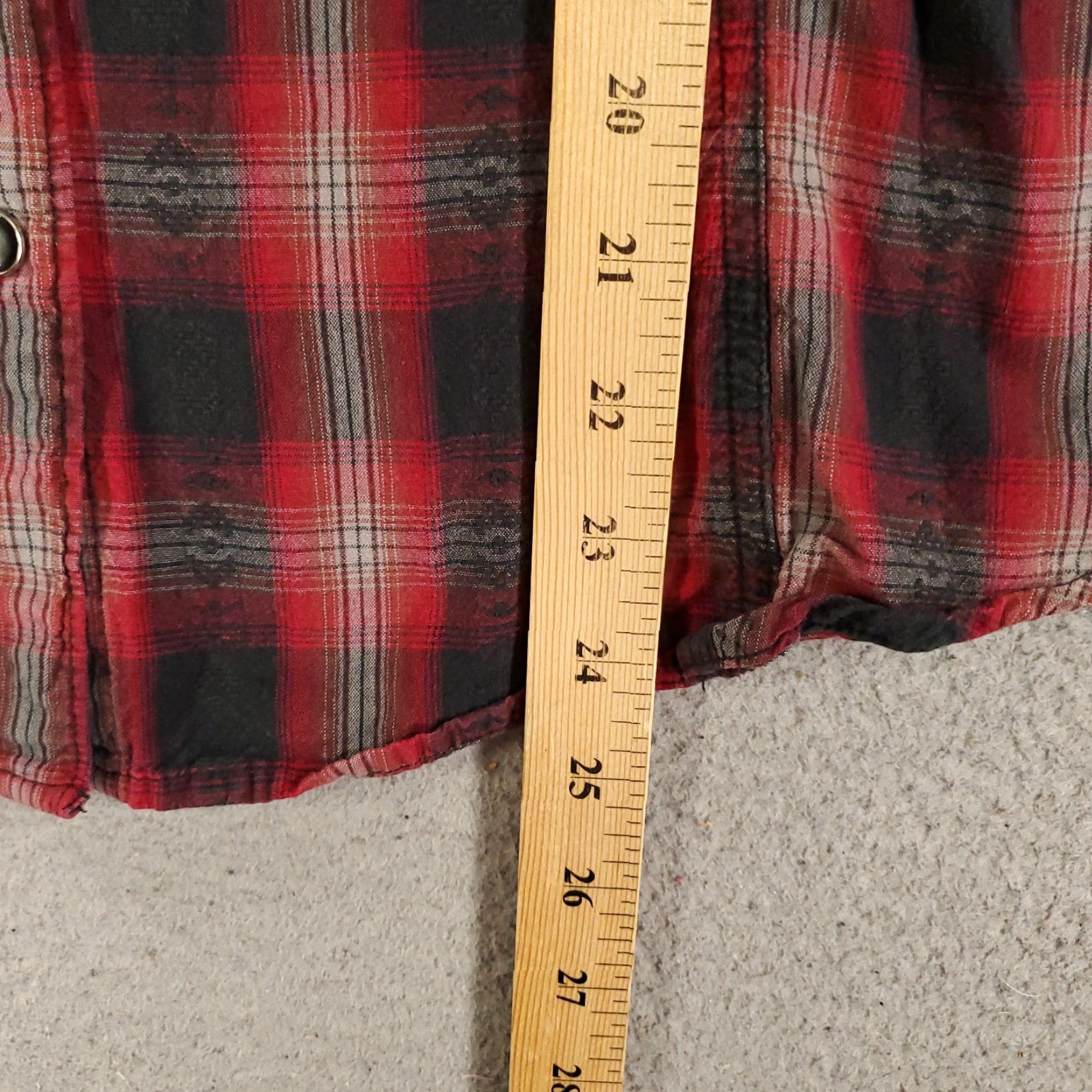 Vintage VINTAGE Woolrich Pearl Snap Shirt Womens Small Plaid Red Black Pockets Long Sleeve Size S / US 4 / IT 40 - 3 Thumbnail