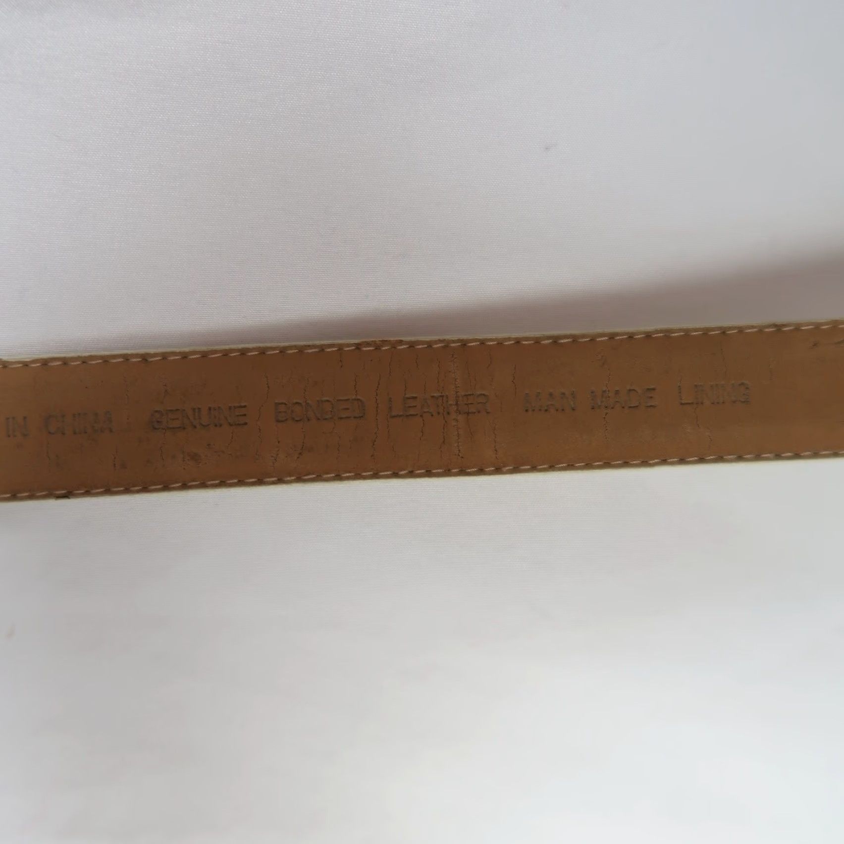 Vintage VINTAGE 90s Cream Leather Croc Embossed Gold Buckle Waist Belt M Size ONE SIZE - 4 Thumbnail