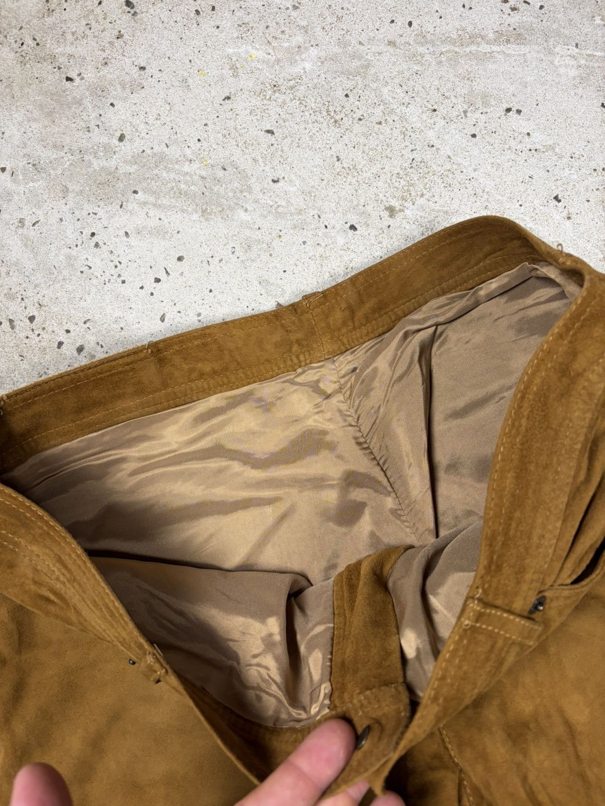 Dolce & Gabbana 2000s Dolce & Gabbana Camel Suede Leather Bootcut Pants Flar Size US 31 - 13 Thumbnail