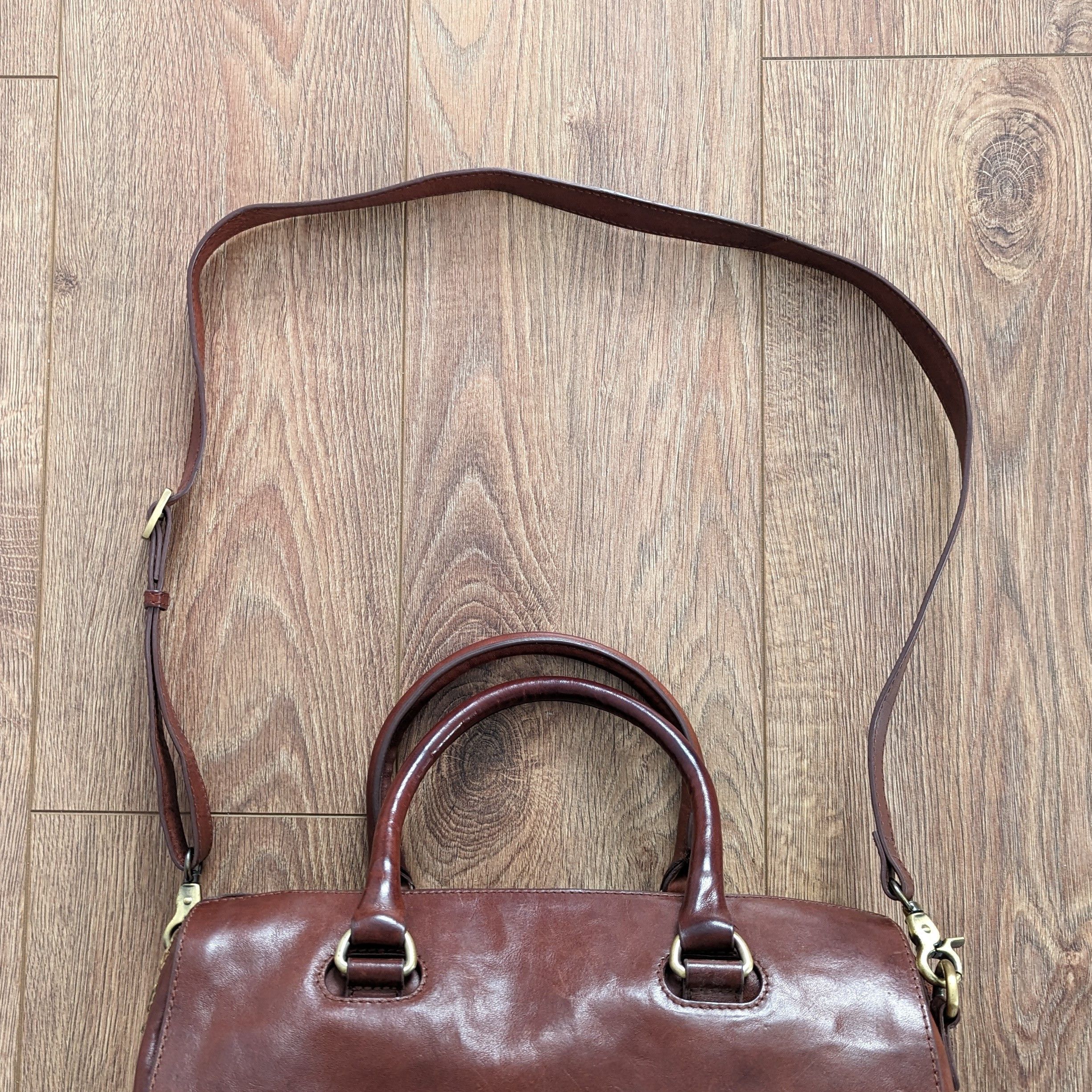 Genuine Leather Tumble & Hide Bag Genuine Italian Vegetable Tanned Leather Size ONE SIZE - 24 Thumbnail