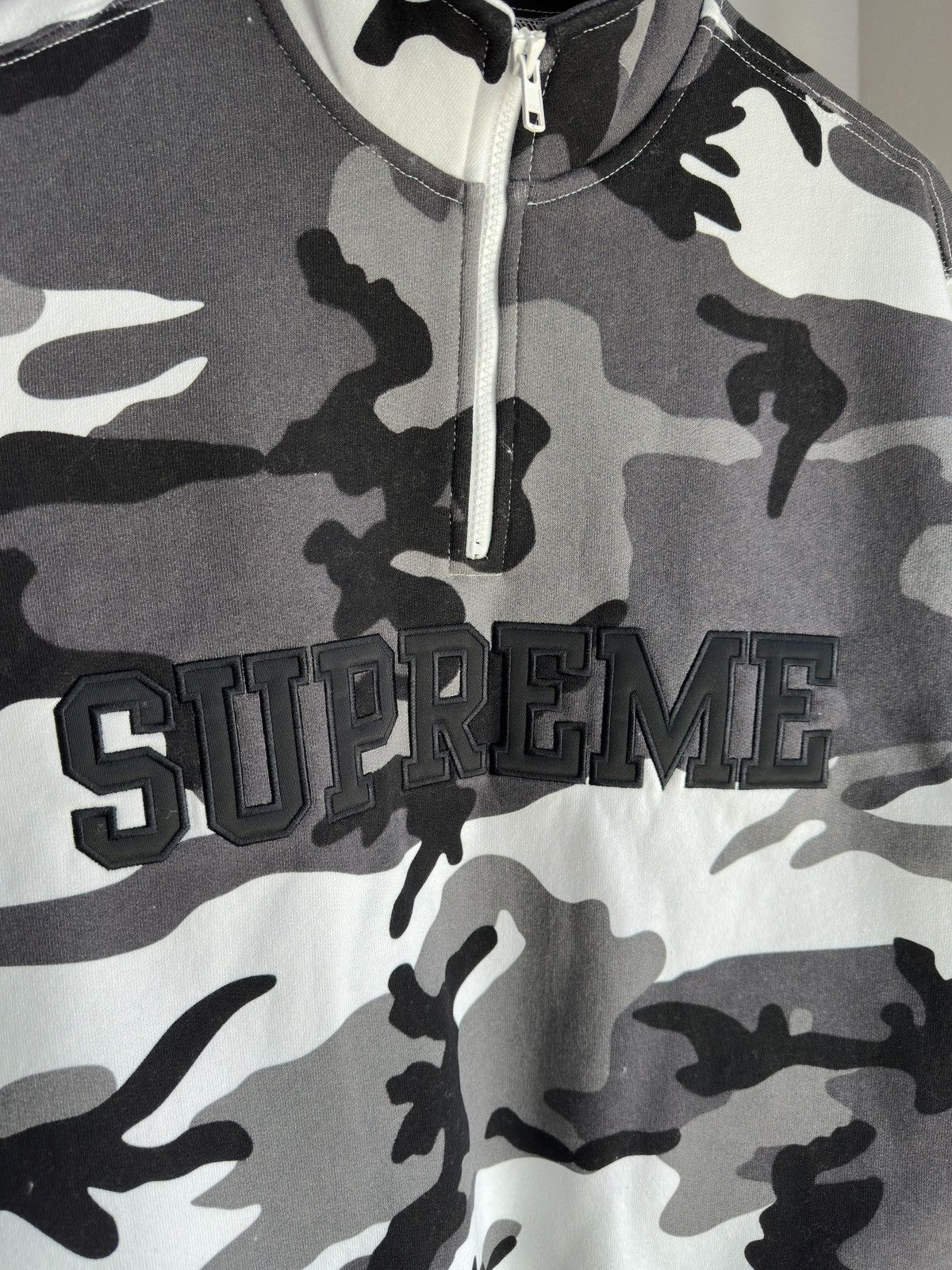 Supreme Korea Flag Shop Half Zip Sweater Arctic Camo Size US S / EU 44-46 / 1 - 3 Thumbnail
