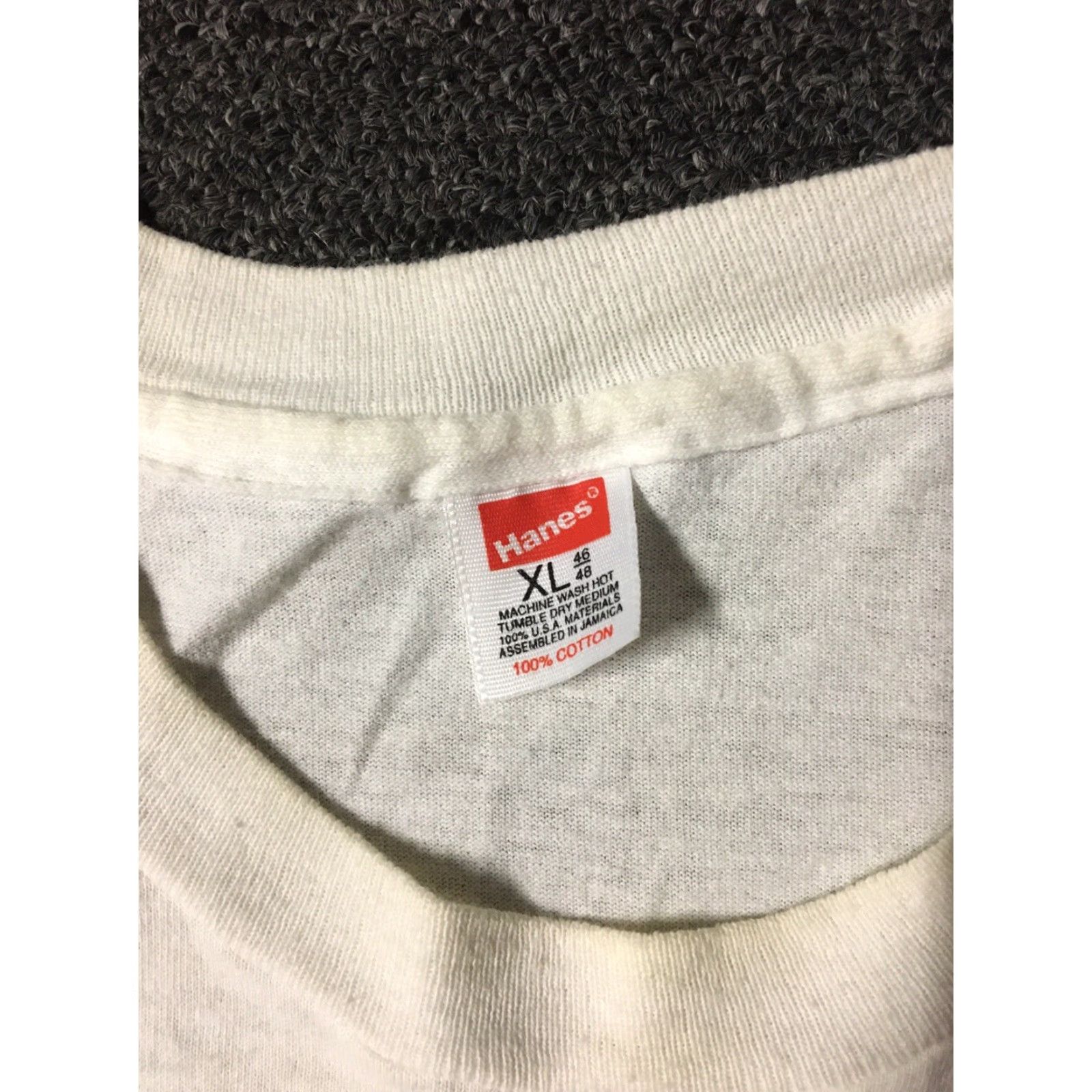Hanes VINTAGE Hanes T-Shirt Shirt Mens L White 80s Grunge Logo Joke 90s California USA Punk Rock Trucker Thrashed Funny Humor Office Single Stitch Sleeve Size US L / EU 52-54 / 3 - 7 Thumbnail