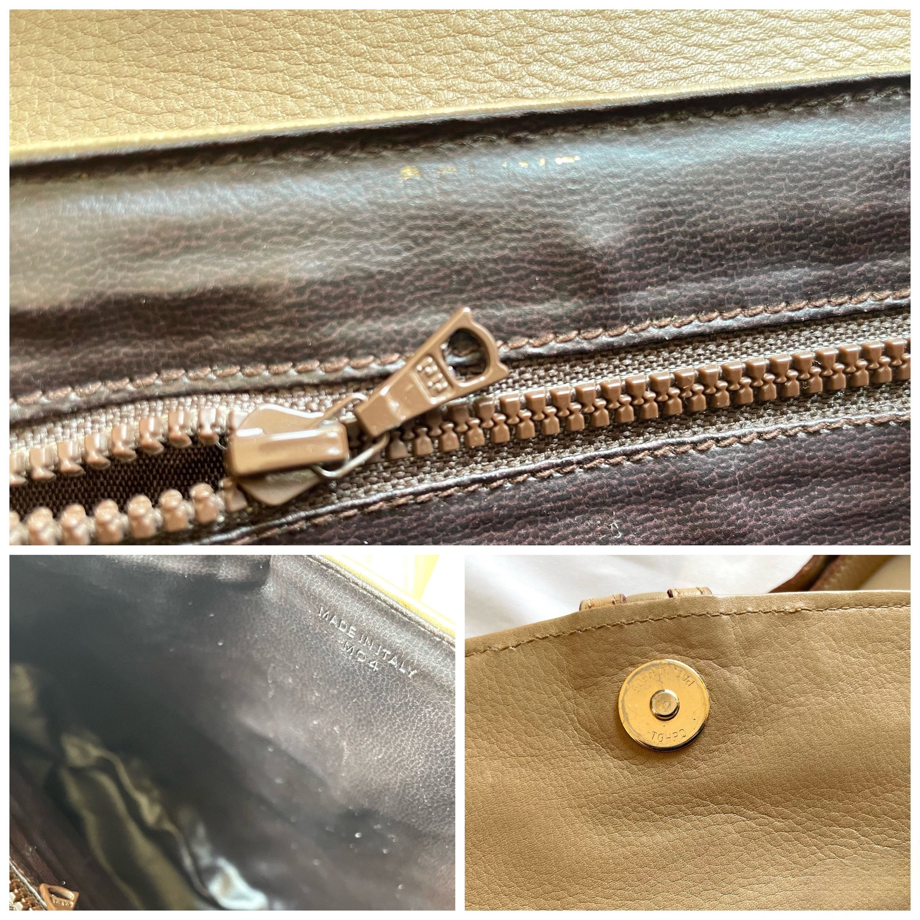 Celine Vintage Celine beige leather shoulder bag with Triomphe Size ONE SIZE - 9 Thumbnail