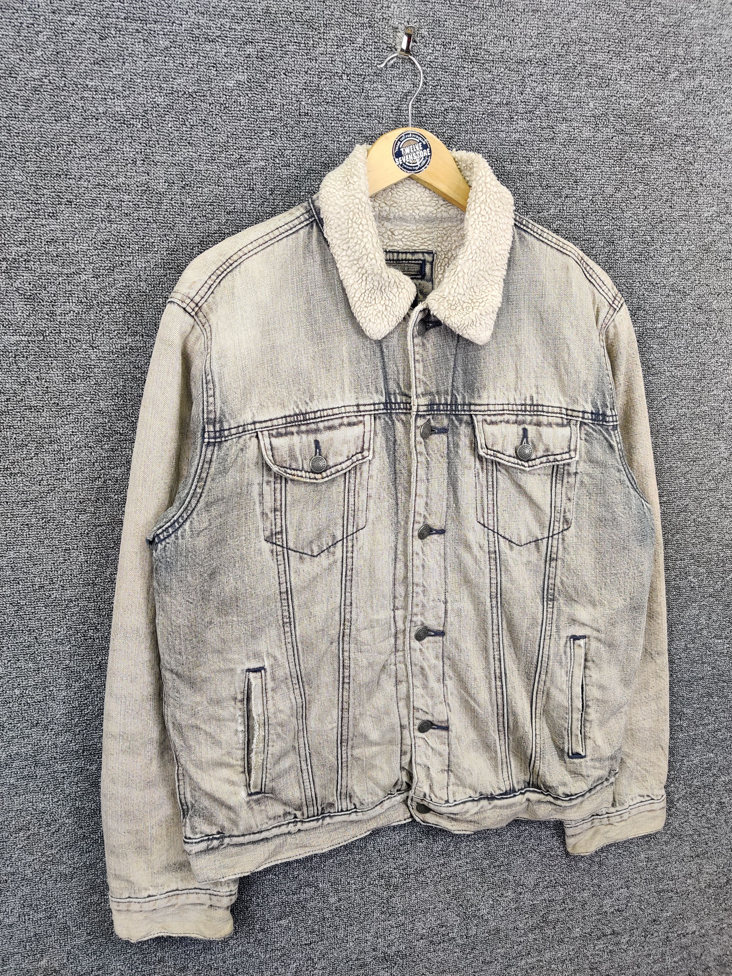 Gap Vintage Gap Acid Wash Sherpa Denim Jacket Size US M / EU 48-50 / 2 - 7 Thumbnail