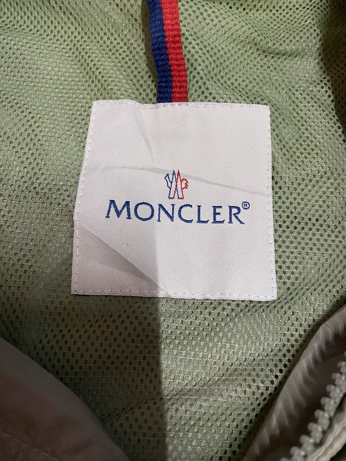 Moncler Vintage Moncler Pockettable Nylon jacket Size US L / EU 52-54 / 3 - 4 Thumbnail