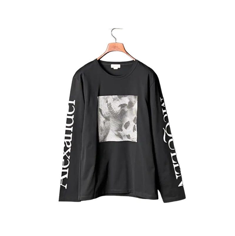 Alexander McQueen Alexander McQueen Black Long Sleeve Printed Sweatshirt 0089 Size US S / EU 44-46 / 1 - 1 Thumbnail