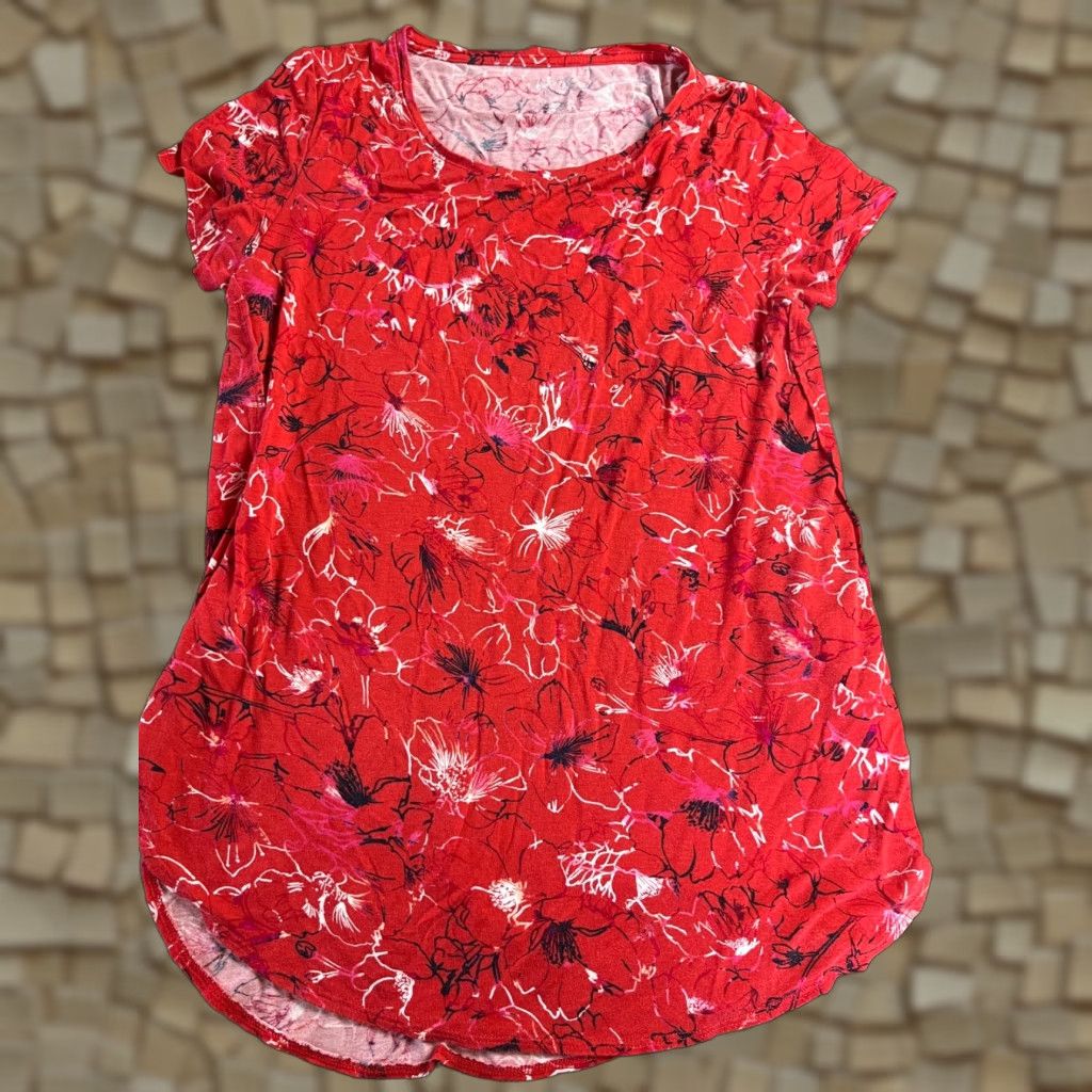 Apt. 9 APT.9 Blouse Women's M Red White Black Floral Essentials Short Sleeve Shirt Womens M Multicolor Floral 90s? Size M / US 6-8 / IT 42-44 - 1 Thumbnail
