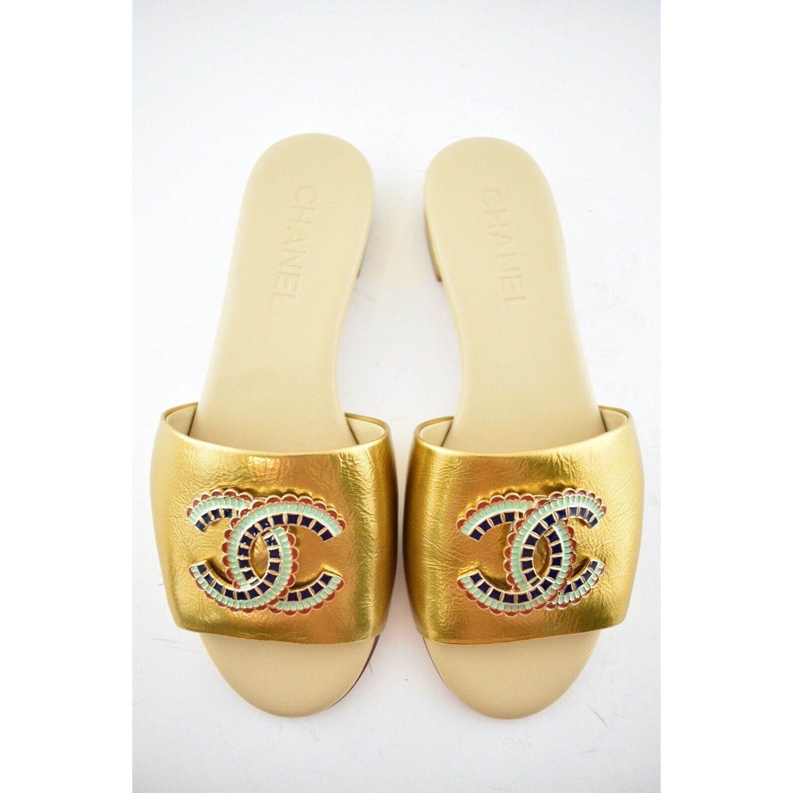 Chanel Chanel 19A Gold Laminated Lambskin CC Red Logo Slide Size US 6 / IT 36 - 8 Thumbnail