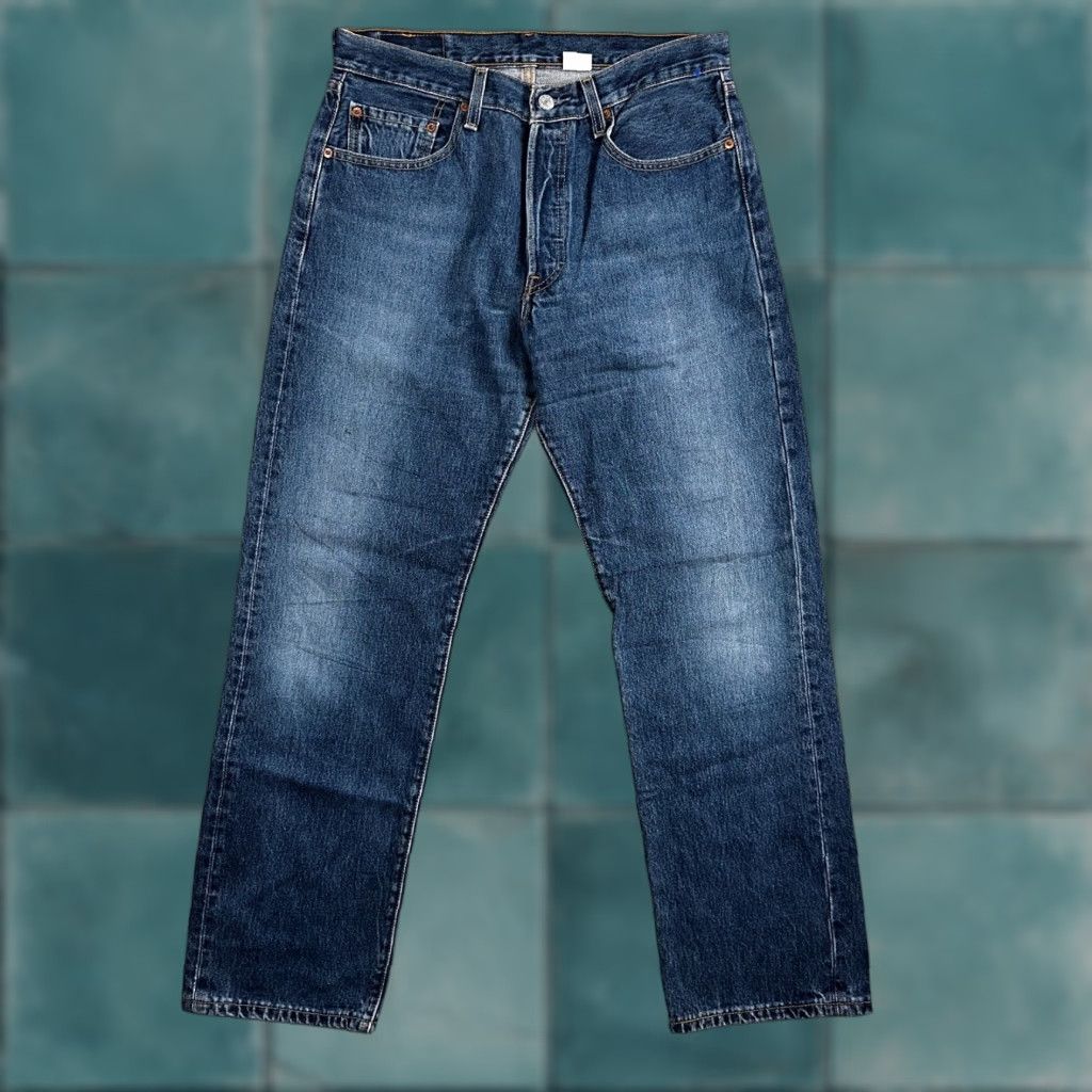 Levi's VINTAGE Levi's 501 Jeans 90s Straight Leg Blue 33x32 Mens Regular Denim Cotton Mid Rise 501 Series 90s Theme: 90s Mens Size US 33 - 1 Thumbnail