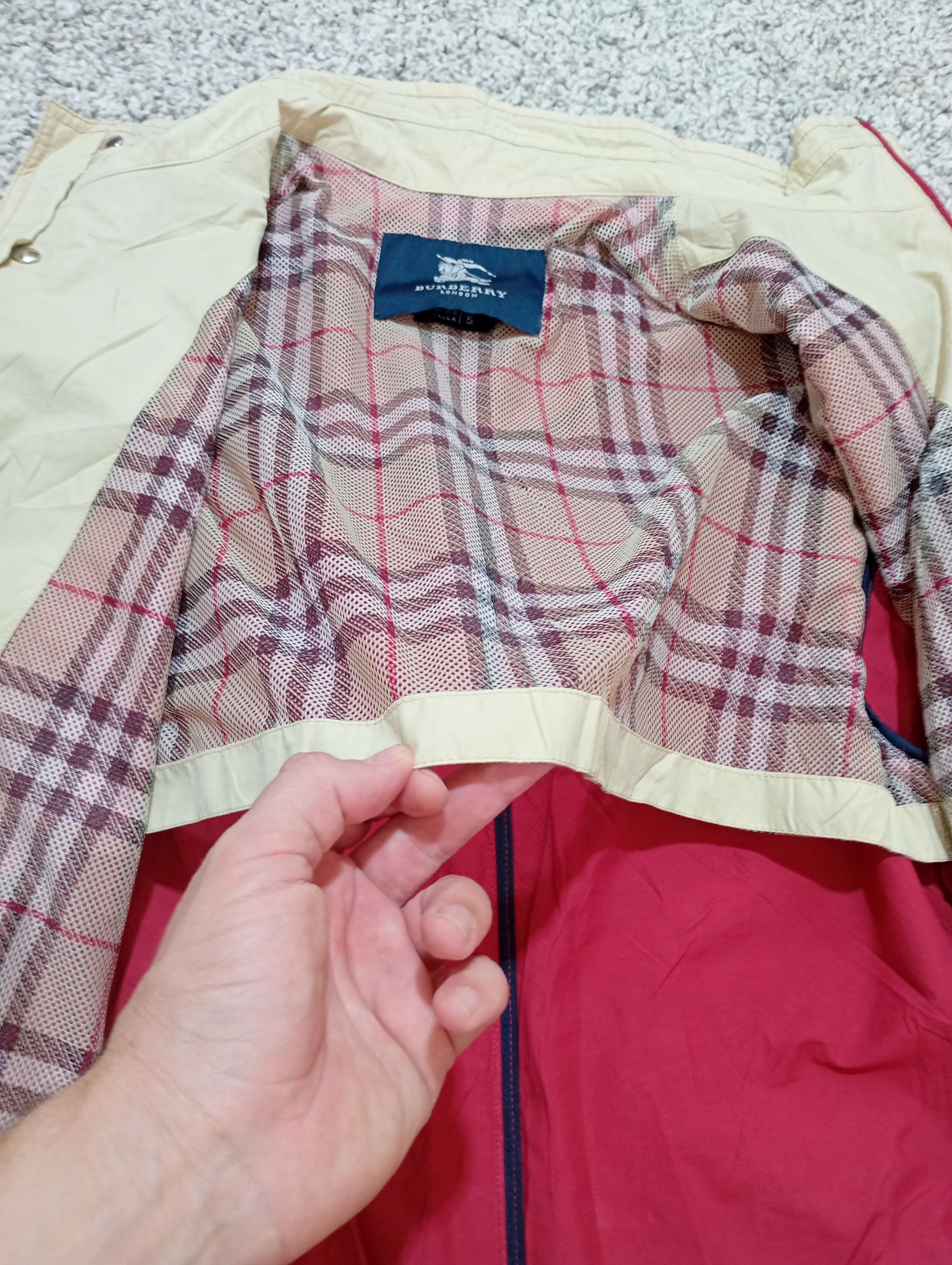 Burberry Burberry London vintage nova check zip jacket Size US L / EU 52-54 / 3 - 17 Thumbnail