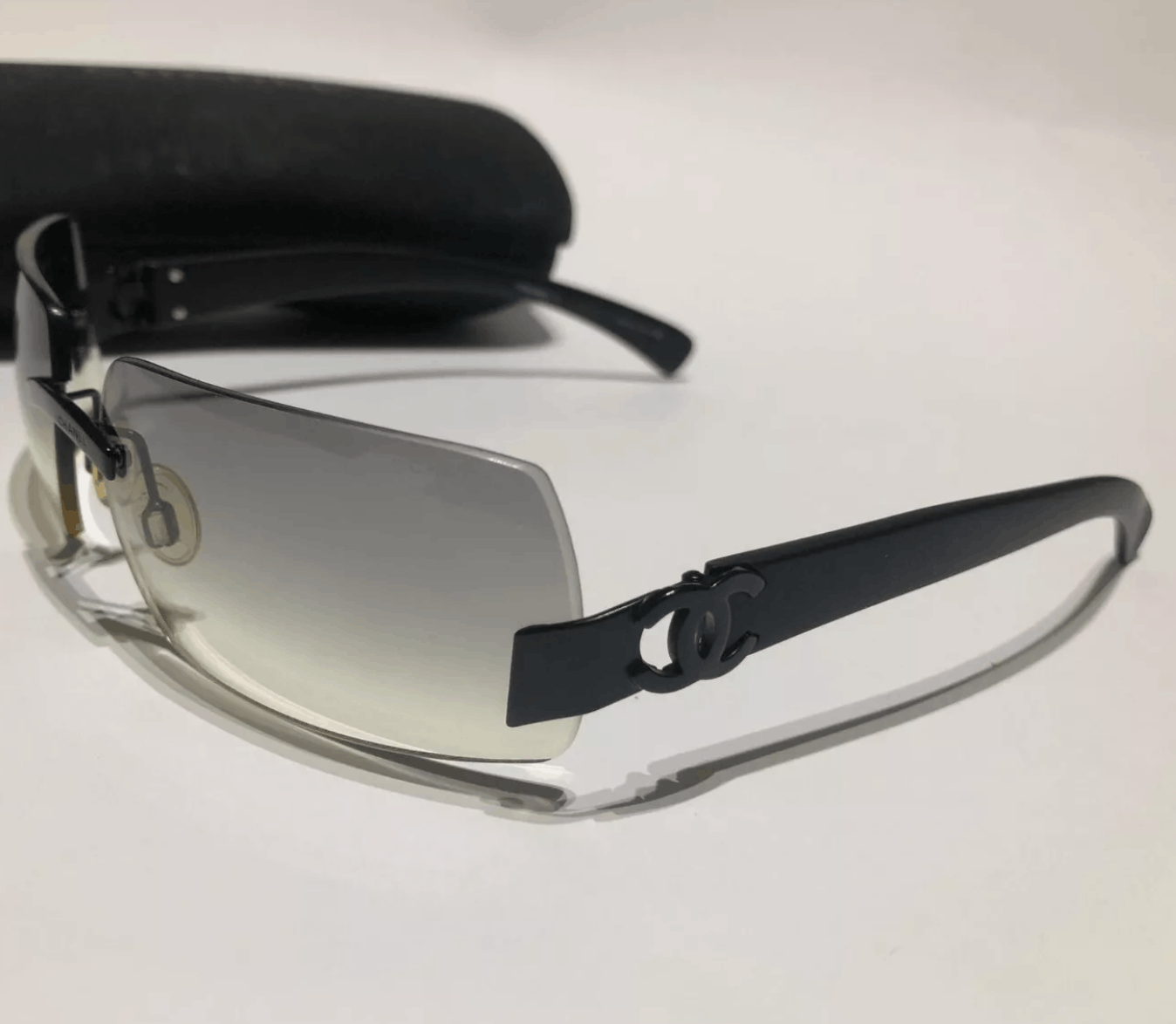 Chanel CHANEL Sunglasses 4048 Rimless Rhinestone 4017 Shields RI832 Size ONE SIZE - 2 Thumbnail