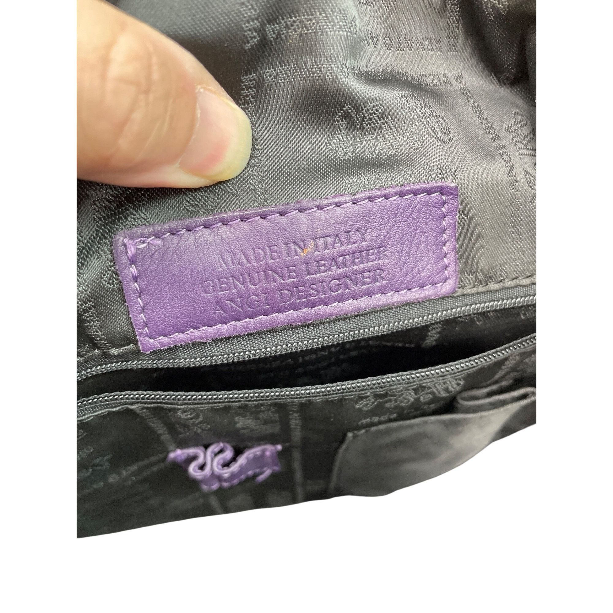 Other Renato Angi Vintage womans purple silver leather hobo should Size ONE SIZE - 10 Thumbnail
