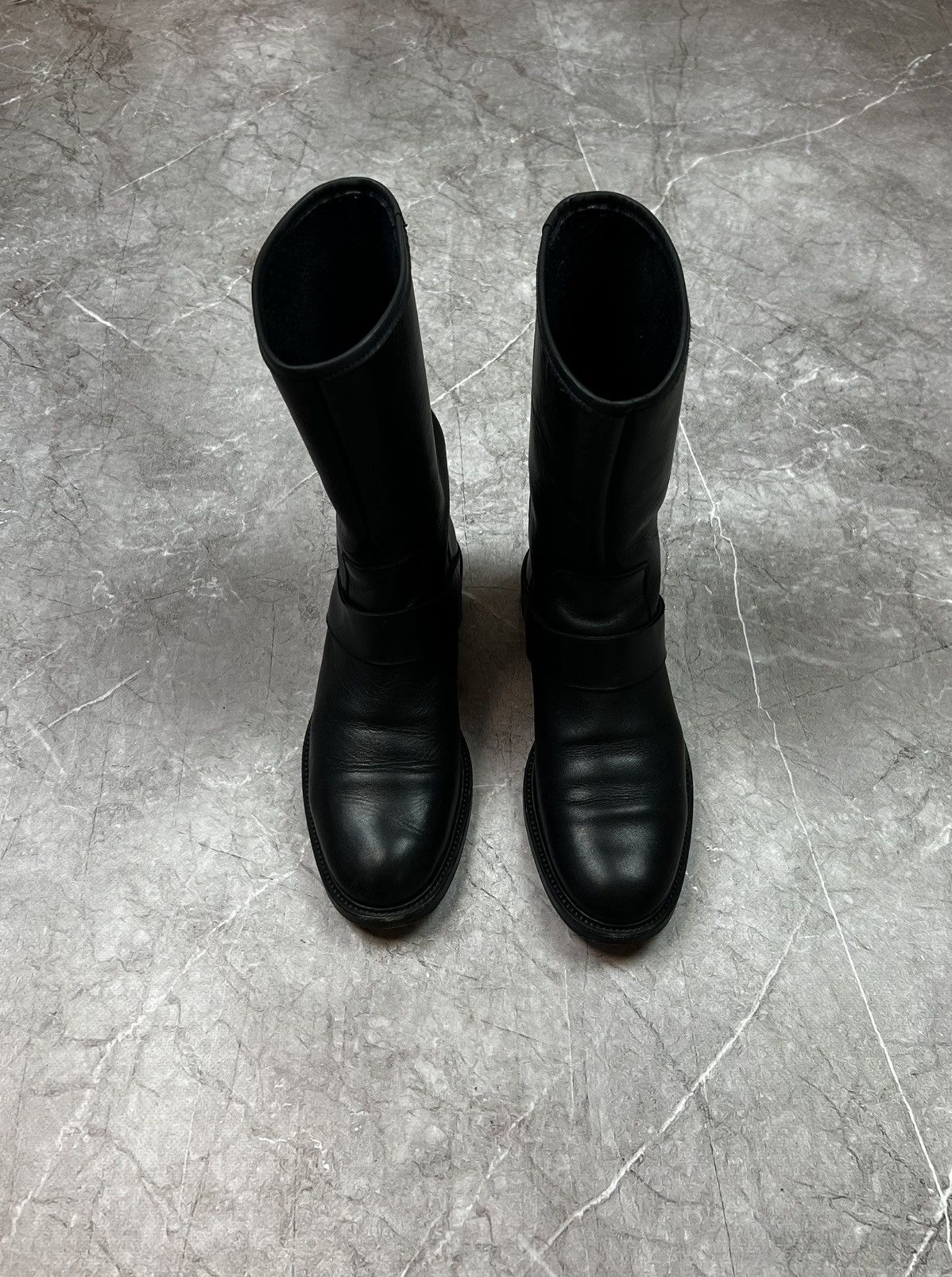 Common Projects COMMON PROJECTS Women's Leather Engineer Boots Size 39. Size US 9 / IT 39 - 3 Thumbnail