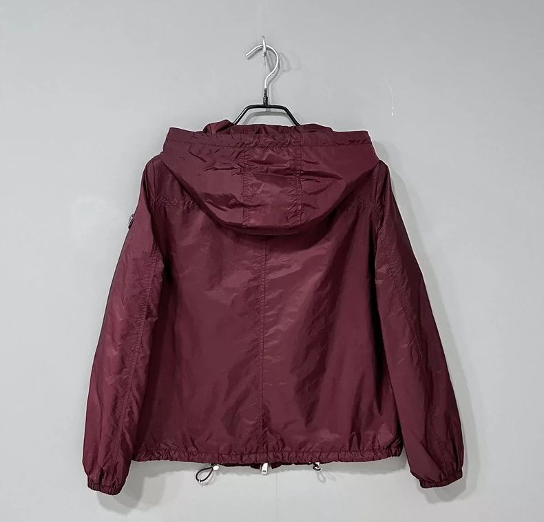 Prada Prada Size 36 Nylon triangle thin fleece jacket 2502-Next Size US XXS / EU 40 - 3 Thumbnail