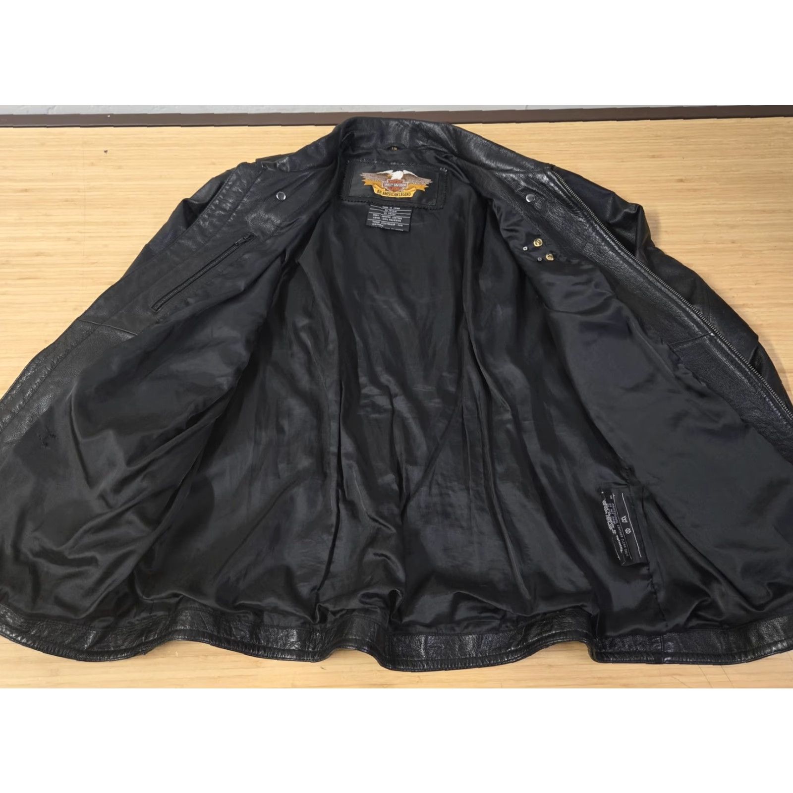 Harley Davidson VINTAGE Harley-Davidson Jacket Womens 1W Black Leather Biker HOG Pins Bar Shield Logo Size XL / US 12-14 / IT 48-50 - 7 Thumbnail