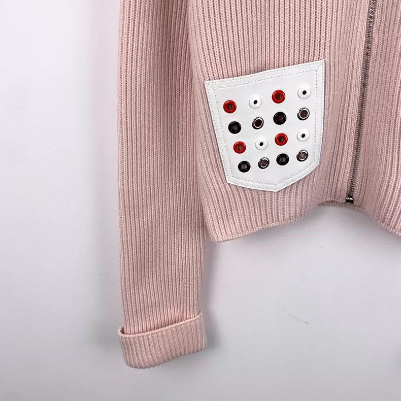 Louis Vuitton Louis Vuitton Pink five-pointed star embroidered cashmere Size S / US 4 / IT 40 - 4 Thumbnail