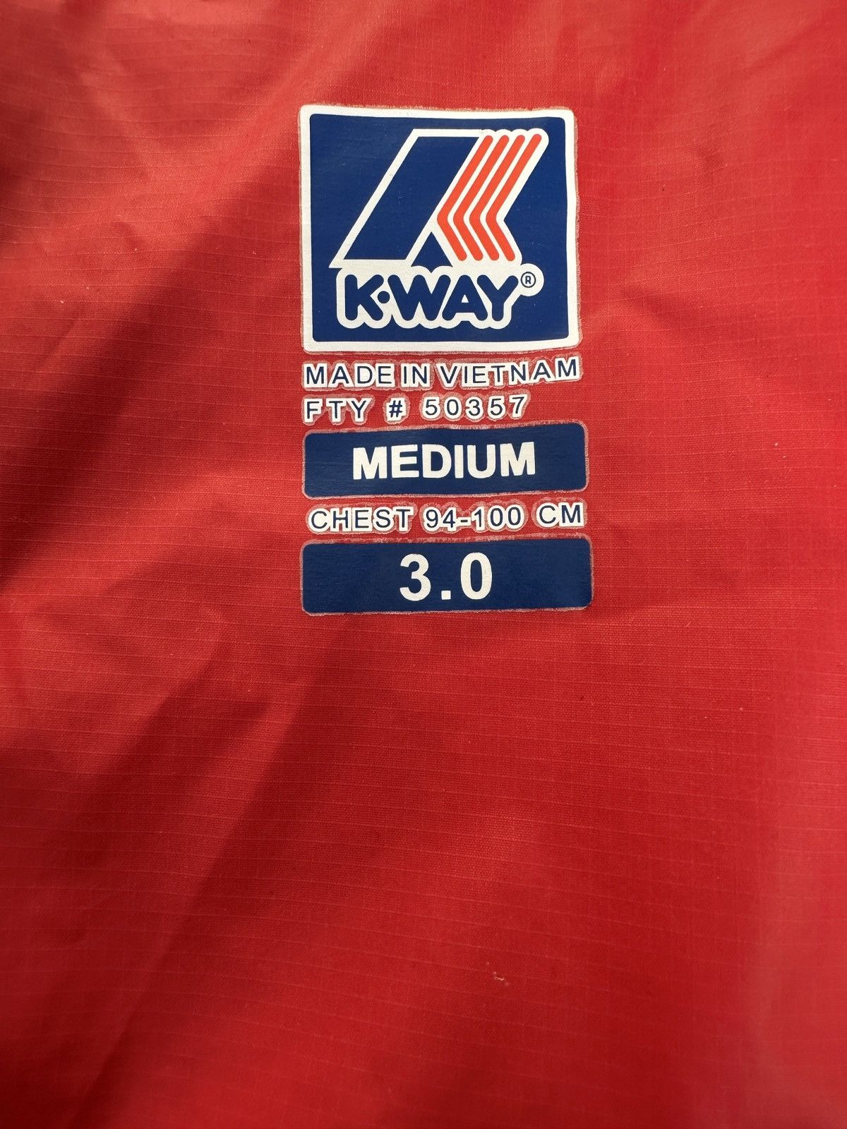 K-Way K-Way Le Vrai 3.0 Claude Waterproof Packable Red Jacket sz M Size US M / EU 48-50 / 2 - 14 Thumbnail