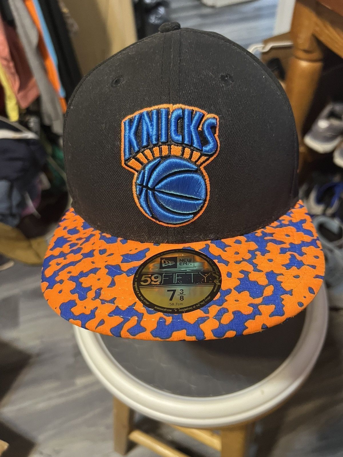 New Era New York Knicks NBA Fitted 7 3/8 Hat Size ONE SIZE - 2 Thumbnail
