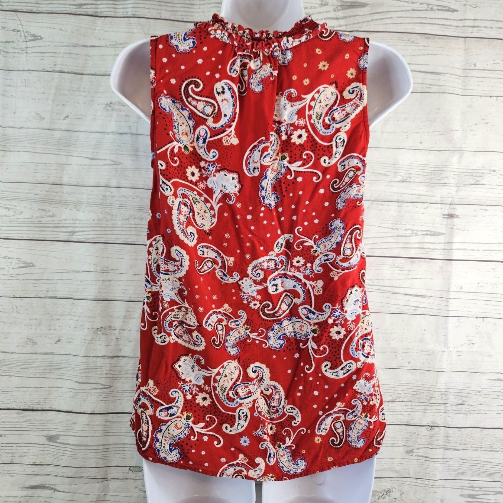 Talbots Talbots Womens Top XS Red Blue Paisley Sleeveless Viscose Blouse Shirt Womens XS Red Paisley Talbots Size XS / US 0-2 / IT 36-38 - 3 Thumbnail