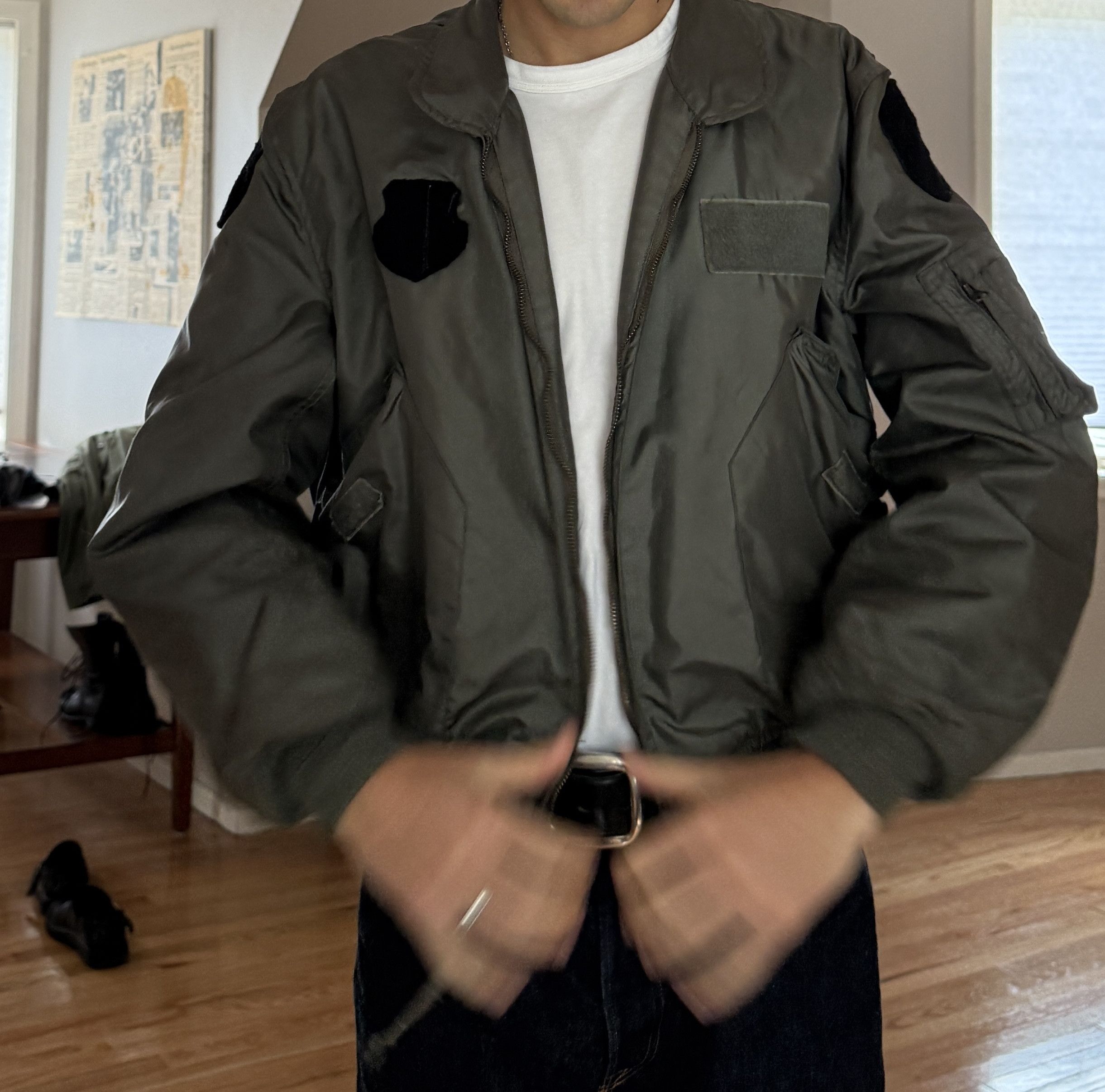Vintage Vintage Unlined Olive Flight Jacket Size US L / EU 52-54 / 3 - 5 Thumbnail